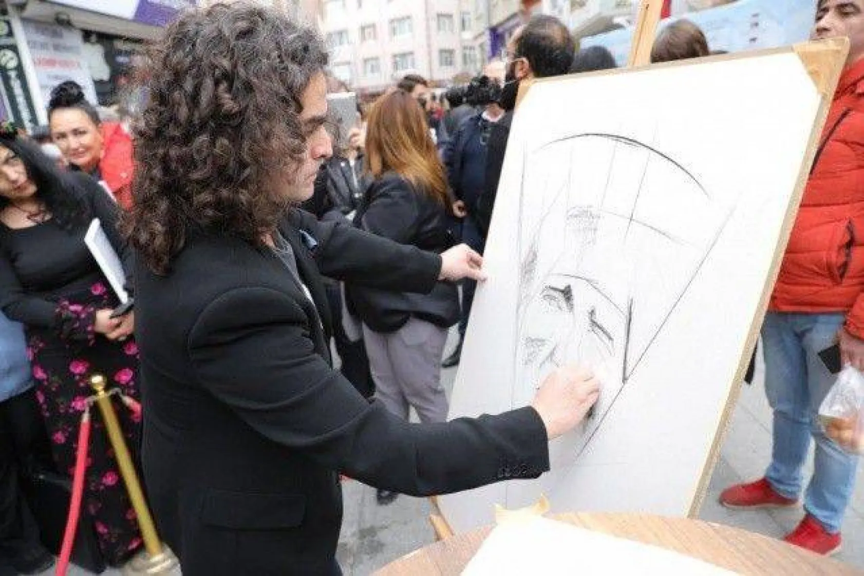 1. Uluslararası Silivri Resim Çalıştayı Sergisi Sanatseverlerle Buluştu