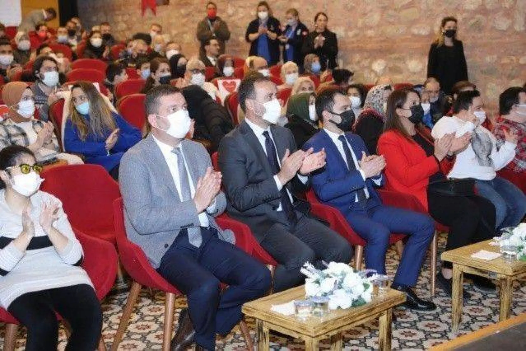 Silivri Belediyesi Engelleri Sevgi ile Aşıyor