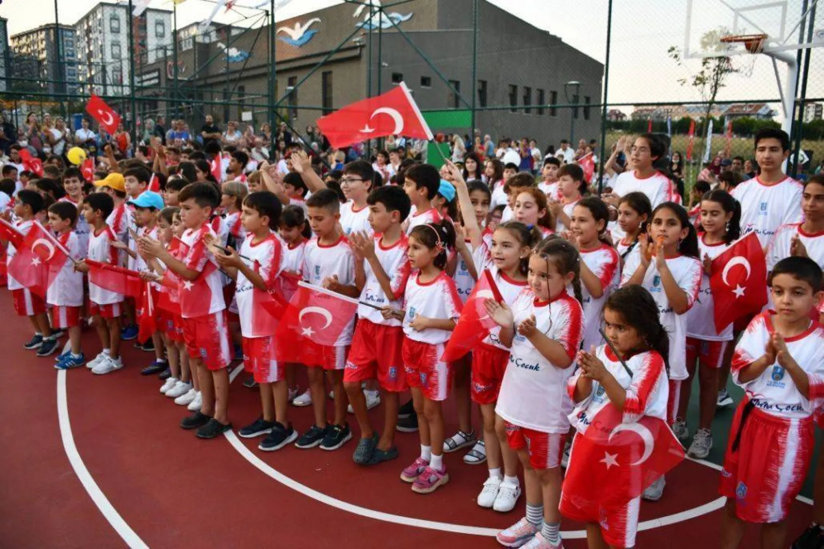 2022 Yaz spor okullarına coşkulu kapanış