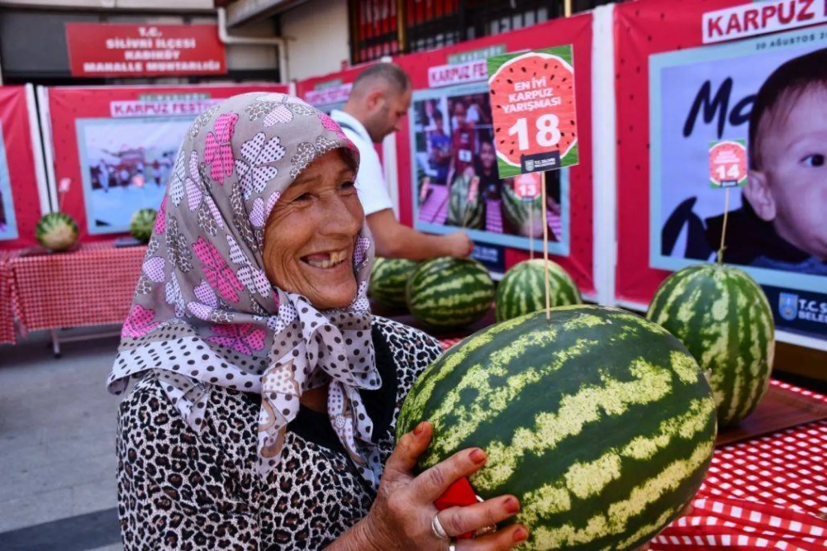 Silivri'nin en güzel karpuzu belli oldu