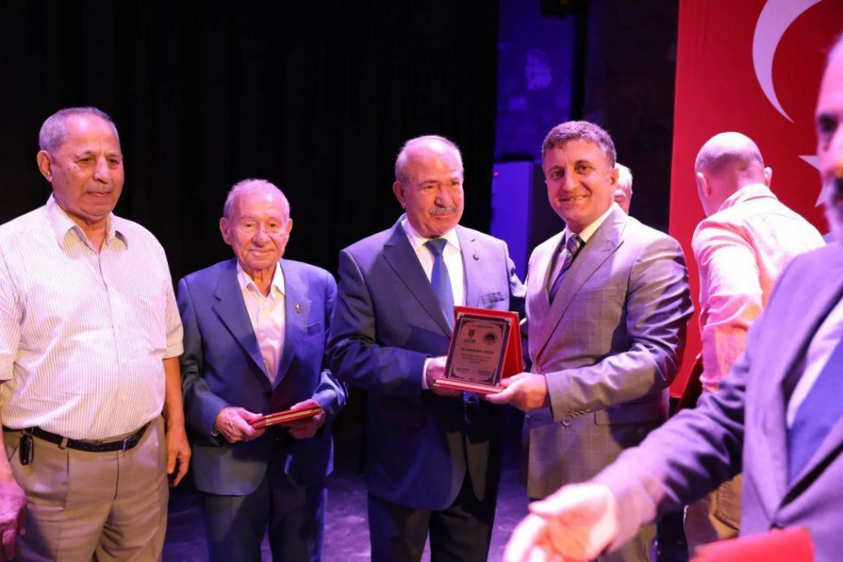 Ahilik haftası düzenlenen programla kutladı