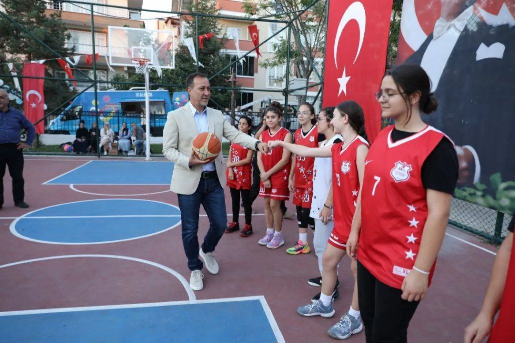 Başkan Yılmaz: 'Parklarımız huzur ve güvenin adresi oluyor'