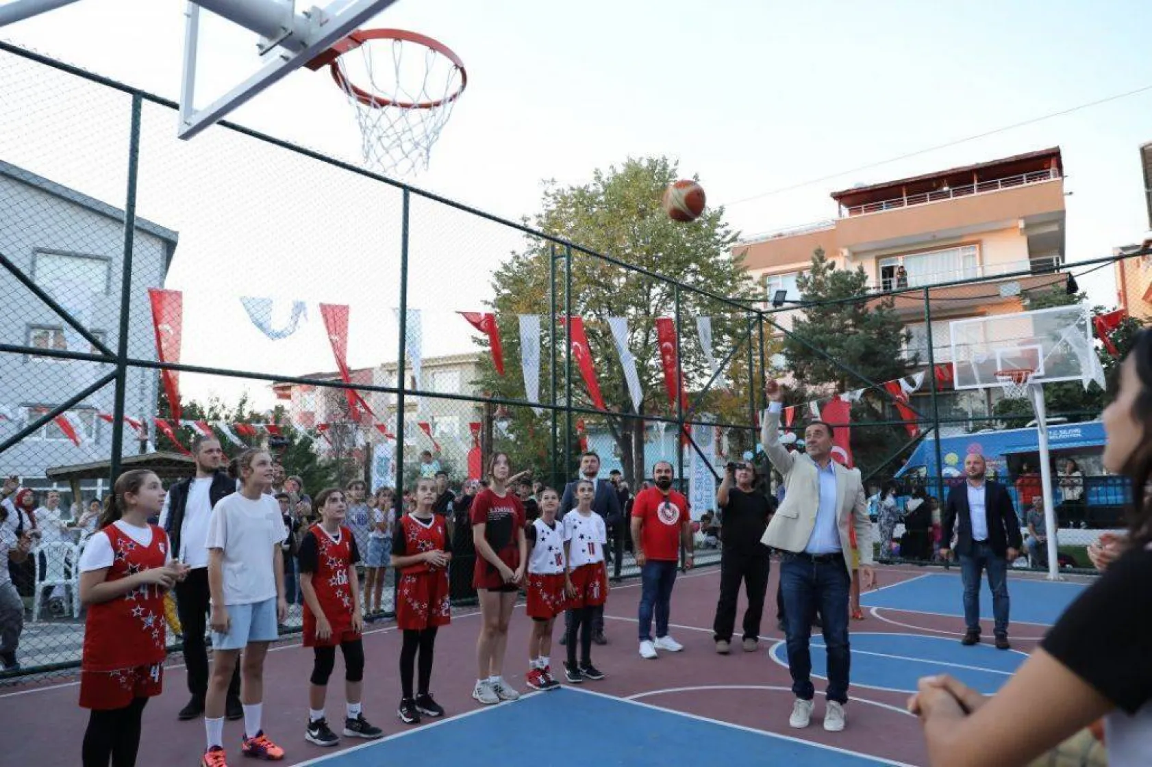 Başkan Yılmaz: 'Parklarımız huzur ve güvenin adresi oluyor'