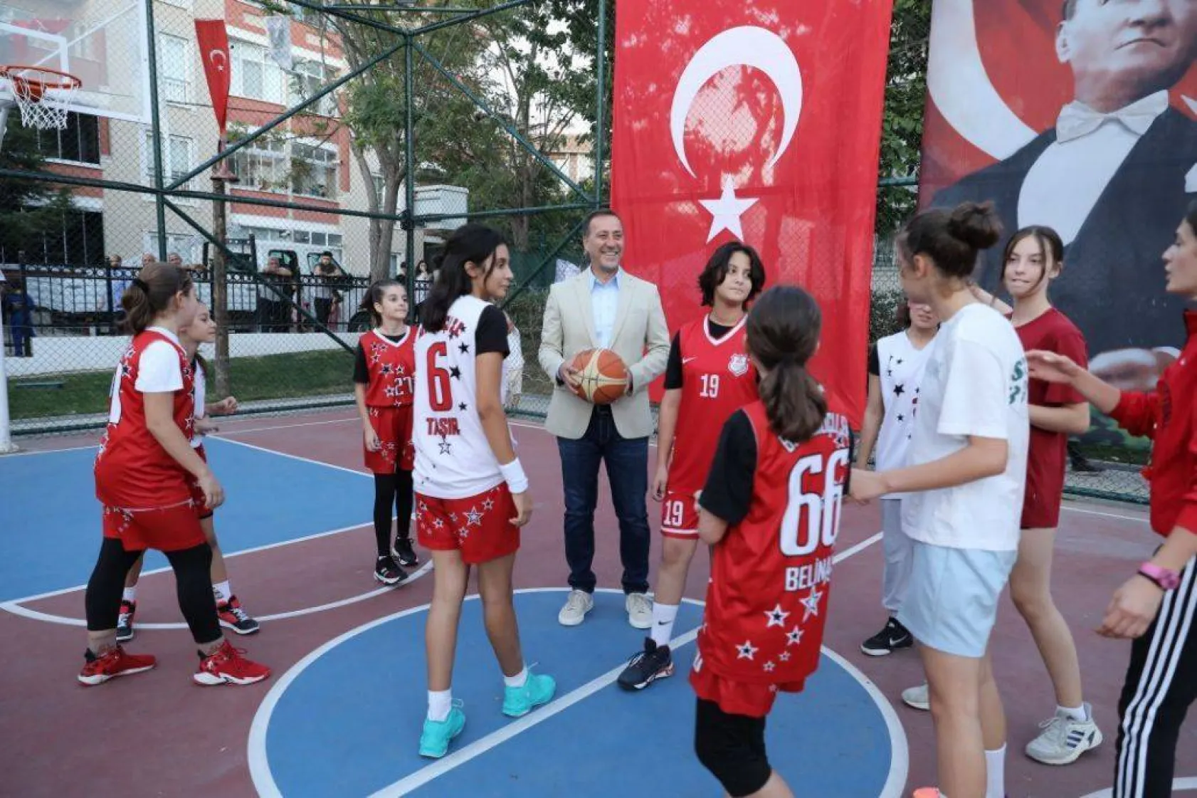 Başkan Yılmaz: 'Parklarımız huzur ve güvenin adresi oluyor'