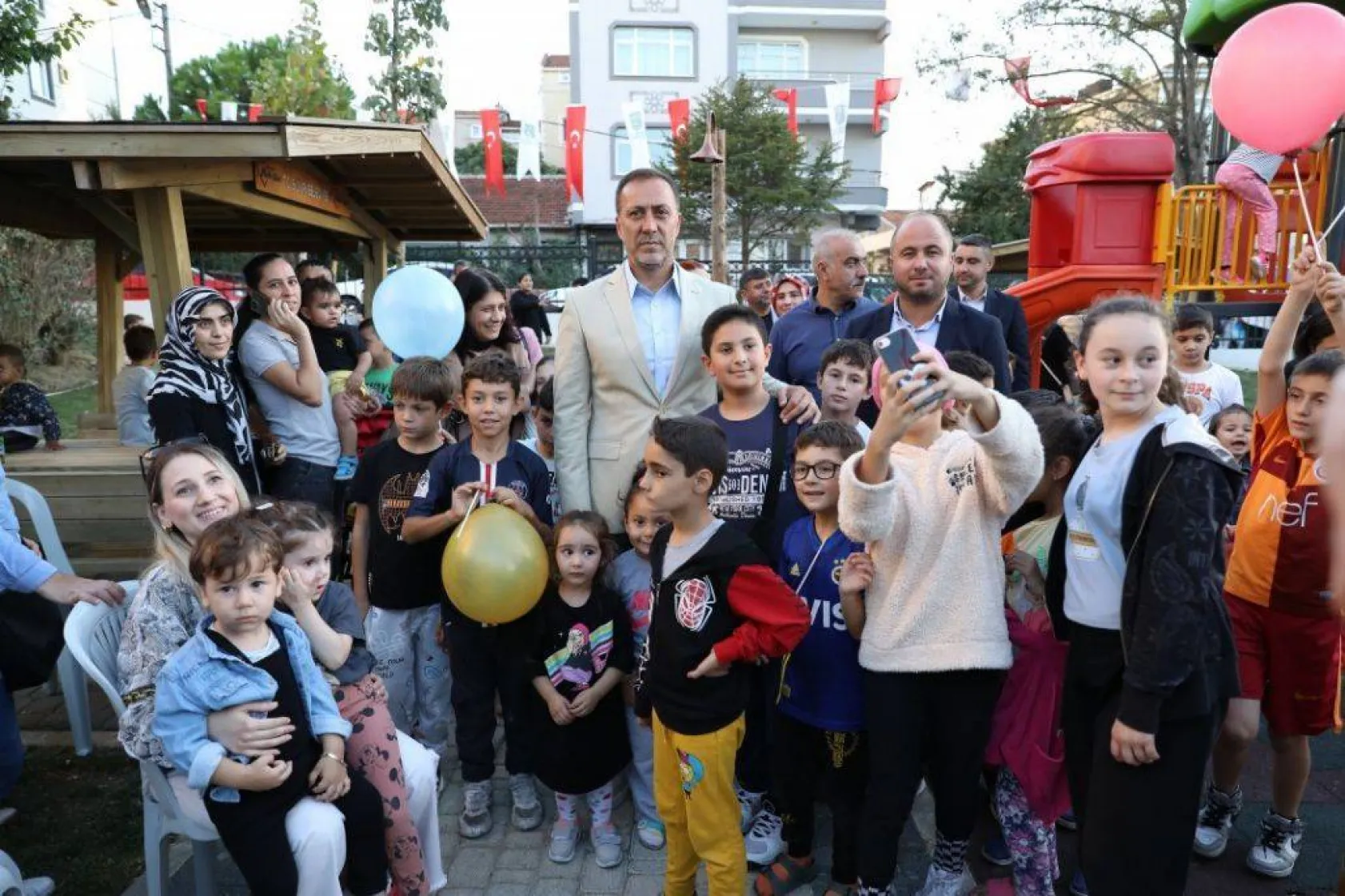 Başkan Yılmaz: 'Parklarımız huzur ve güvenin adresi oluyor'