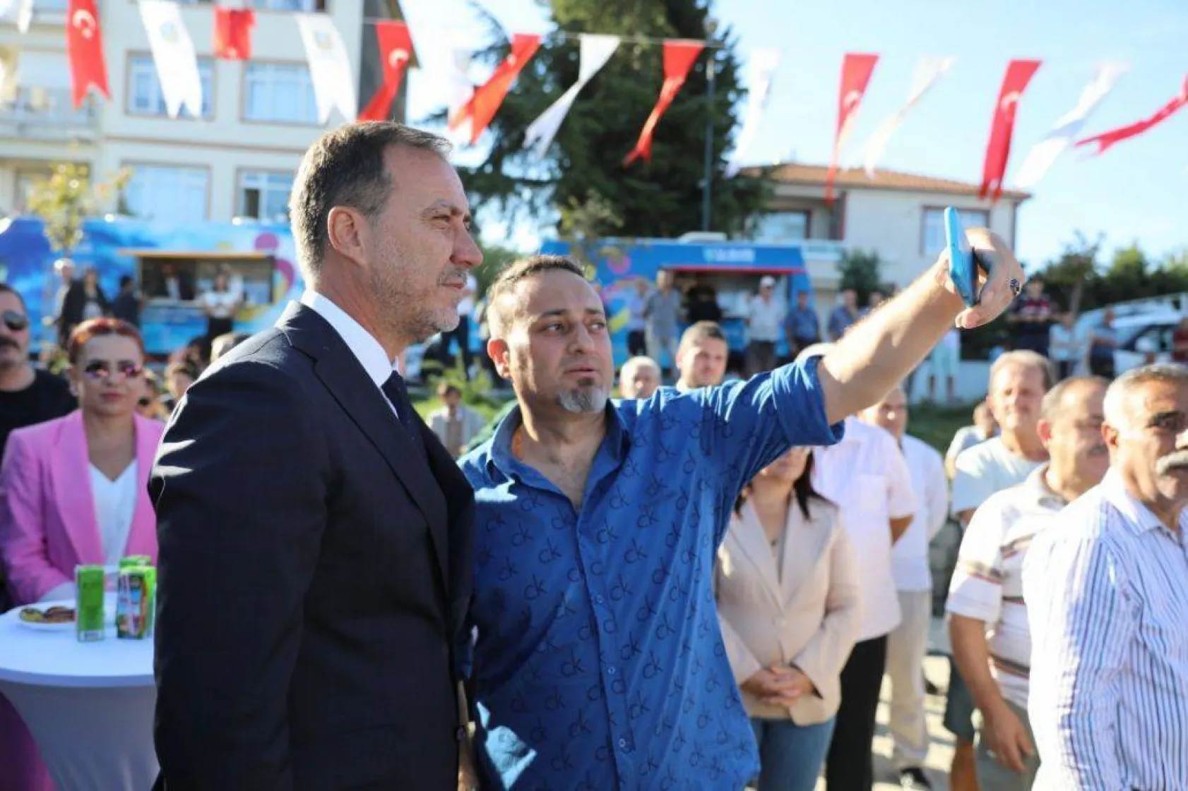 Gümüşyaka Millet Parkı coşkuyla hizmete açıldı