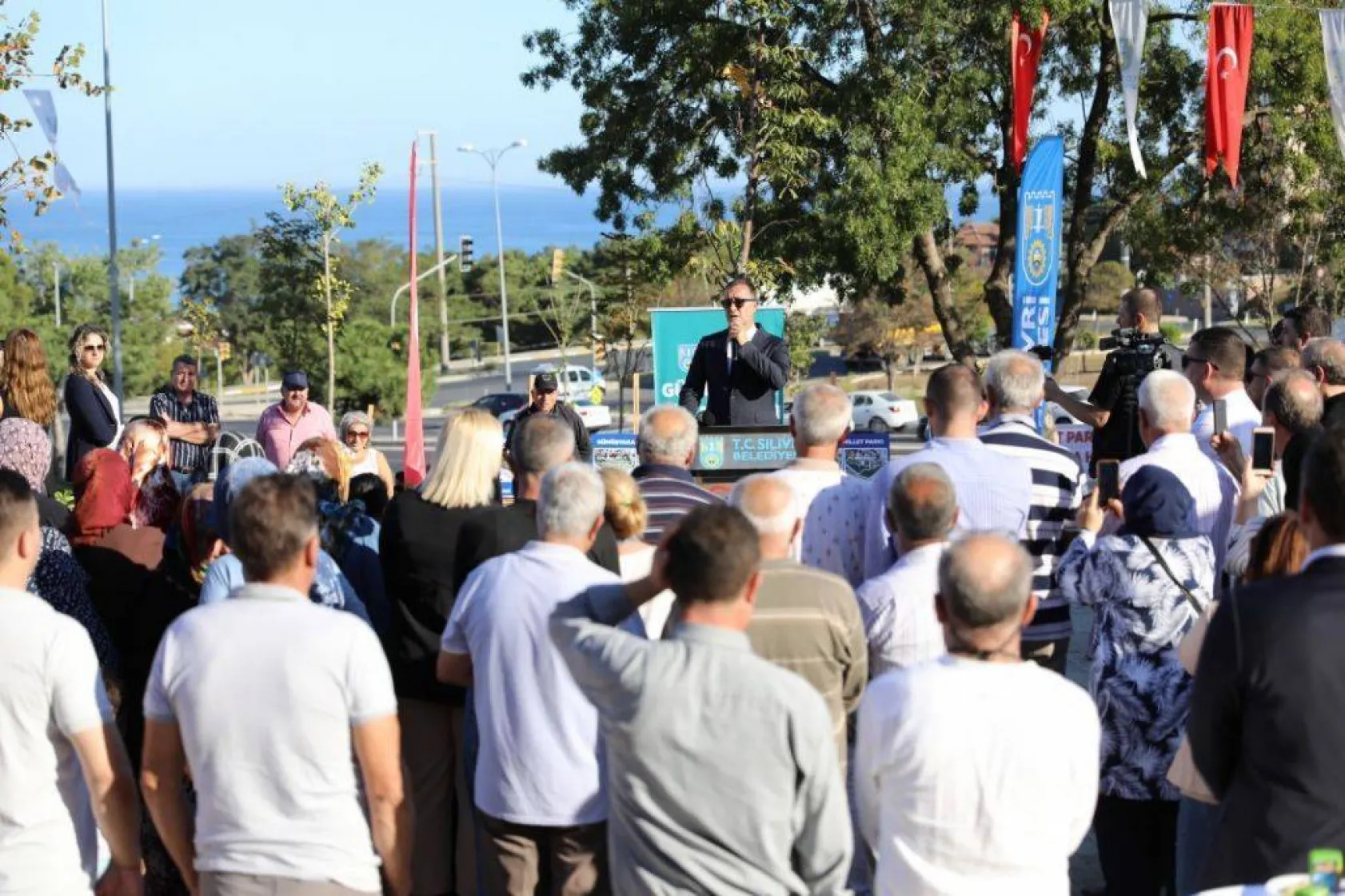 Gümüşyaka Millet Parkı coşkuyla hizmete açıldı