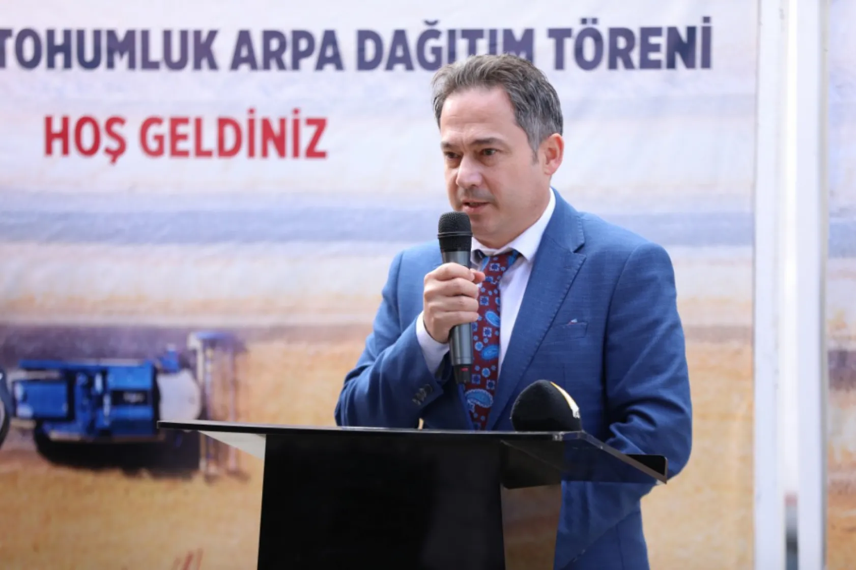 Silivri Belediyesi üreticilere can suyu olmaya devam ediyor