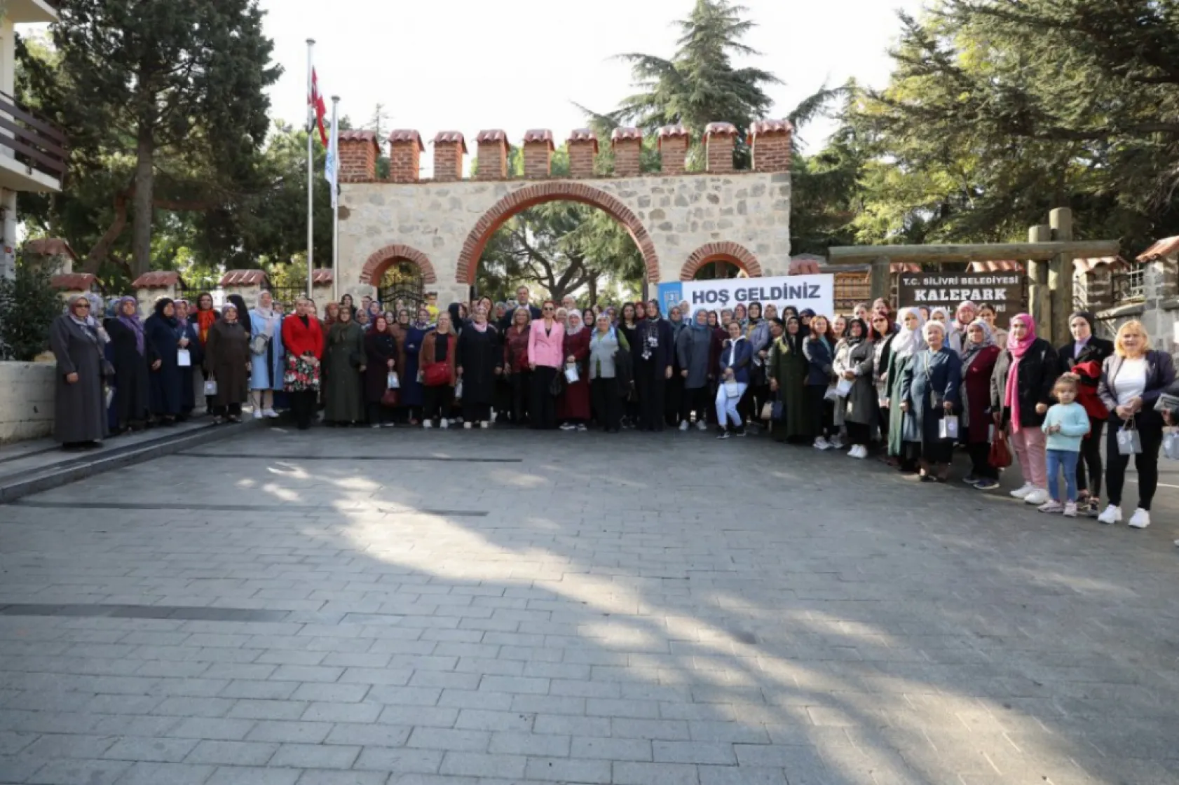 Başkan Yılmaz: 'Büyükçavuşlu'ya yeni bir sosyal alan kazandıracağız'