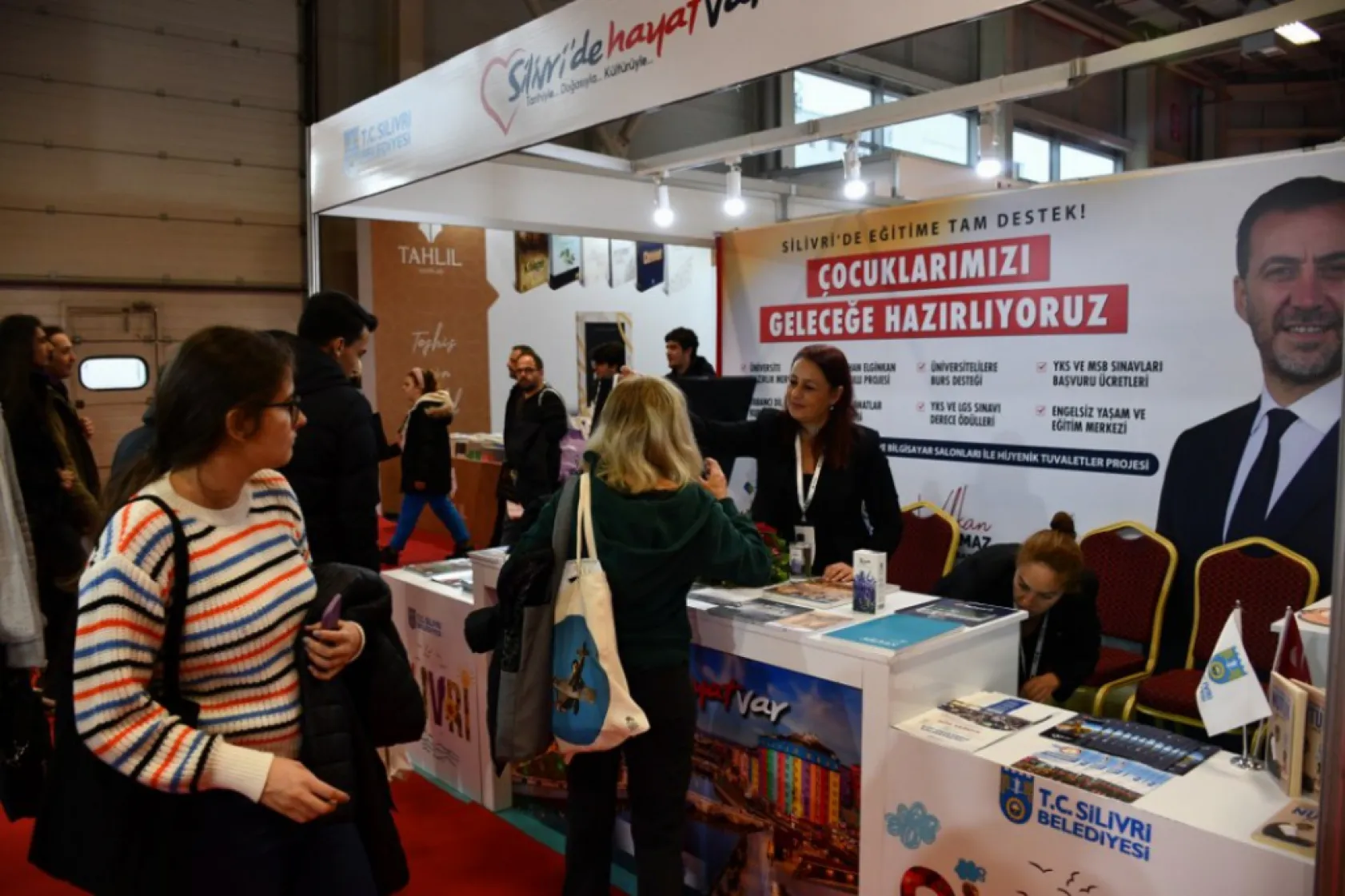 Silivri Belediyesi Tüyap Kitap Fuarı'nda Yoğun İlgi Görüyor