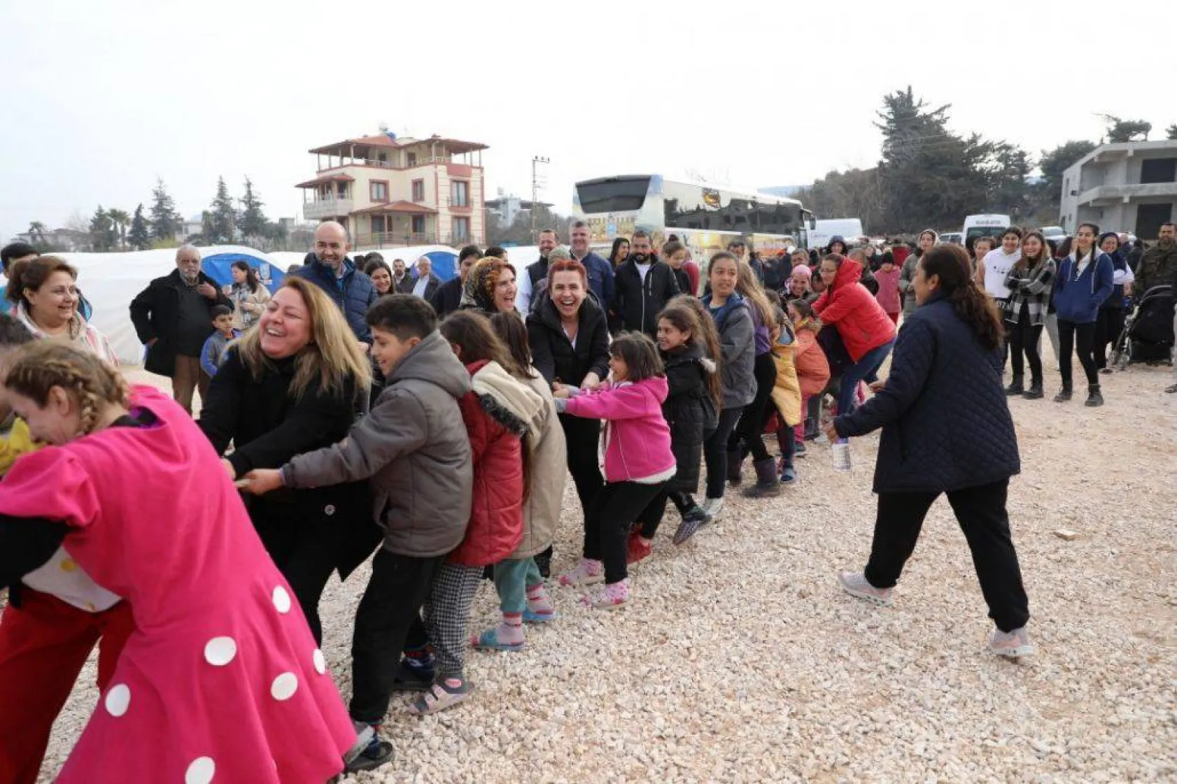 Silivri'den Hatay'a kadın dayanışması
