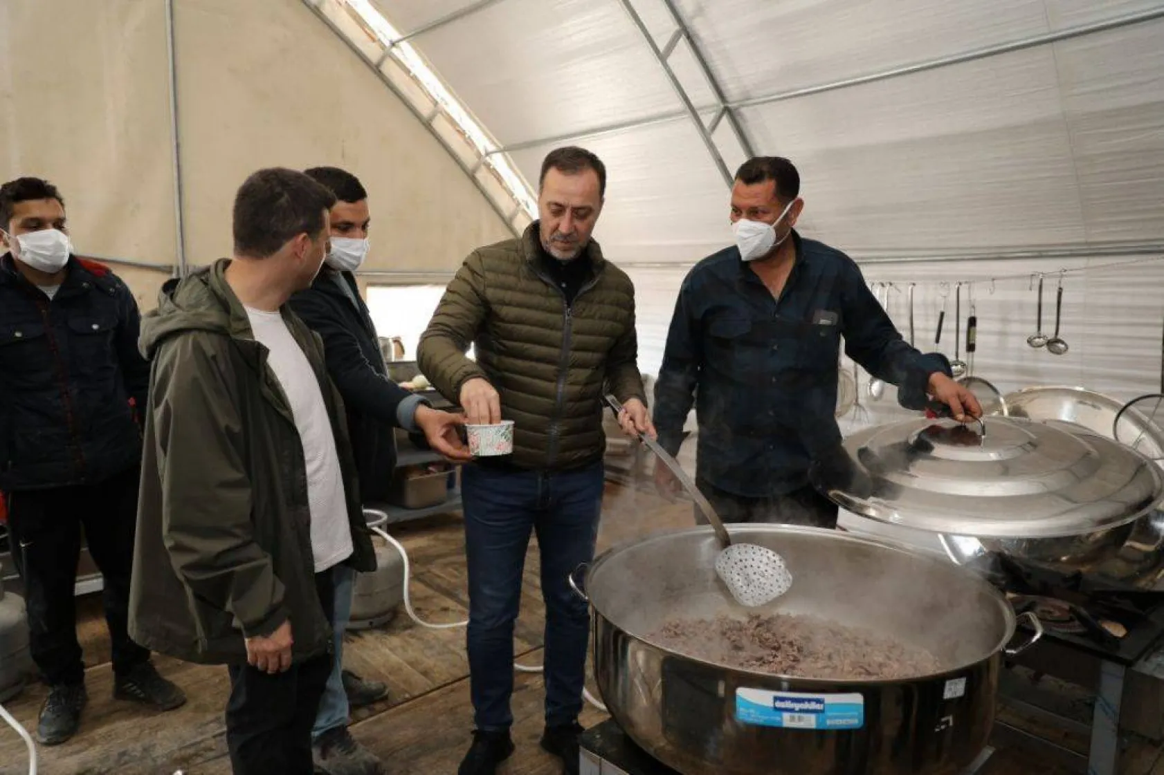 Silivri'den Hatay'a kadın dayanışması