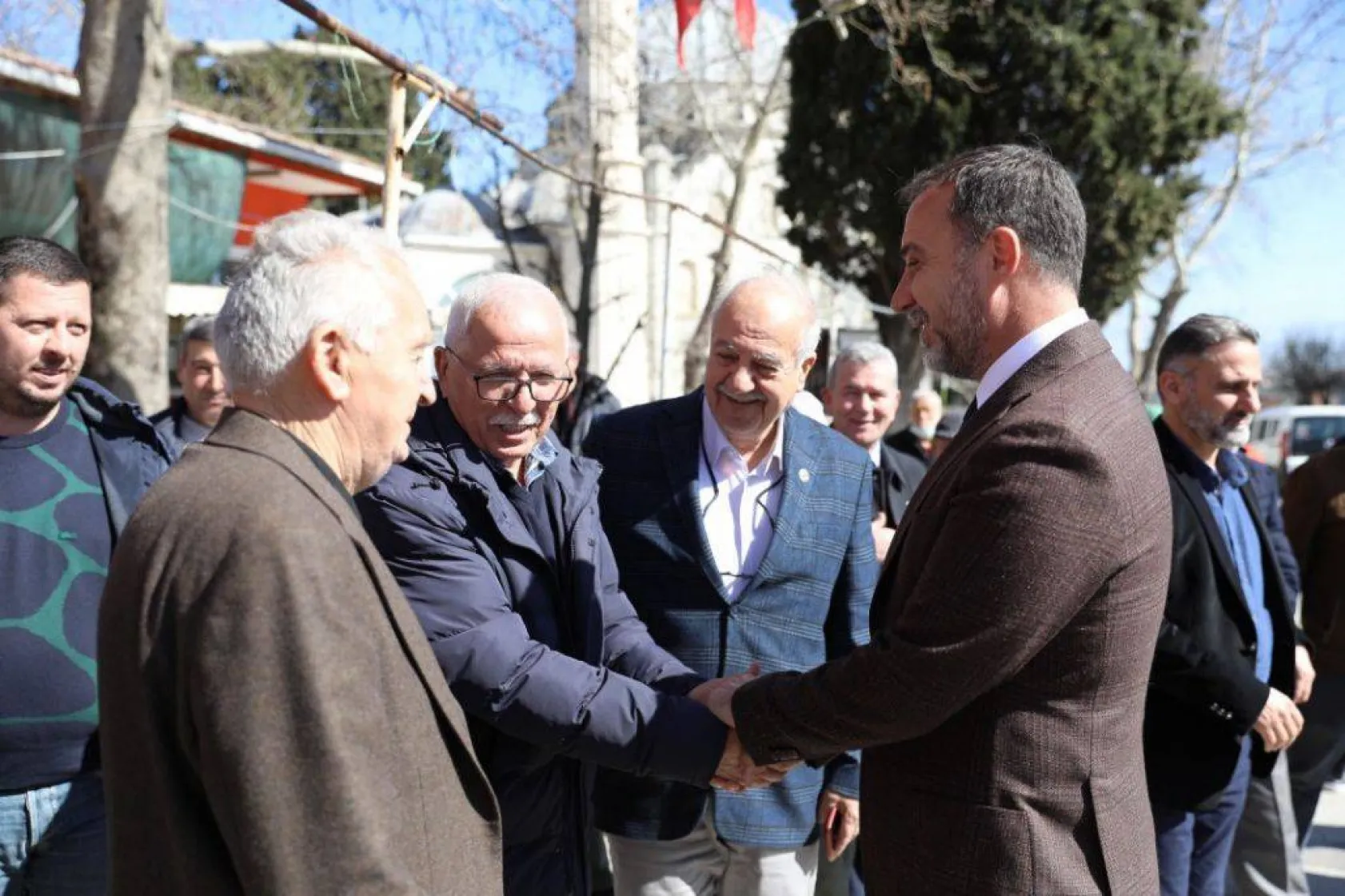 Silivri'de milli Ayçiçek tohumları ücretsiz dağıtılıyor