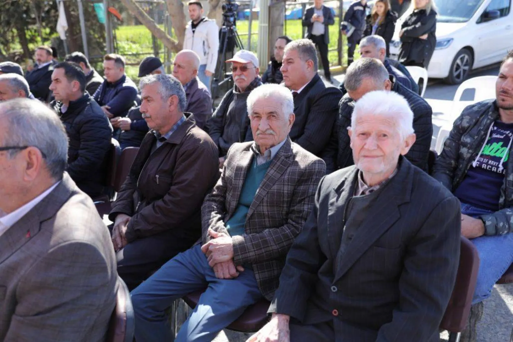 Silivri'de milli Ayçiçek tohumları ücretsiz dağıtılıyor