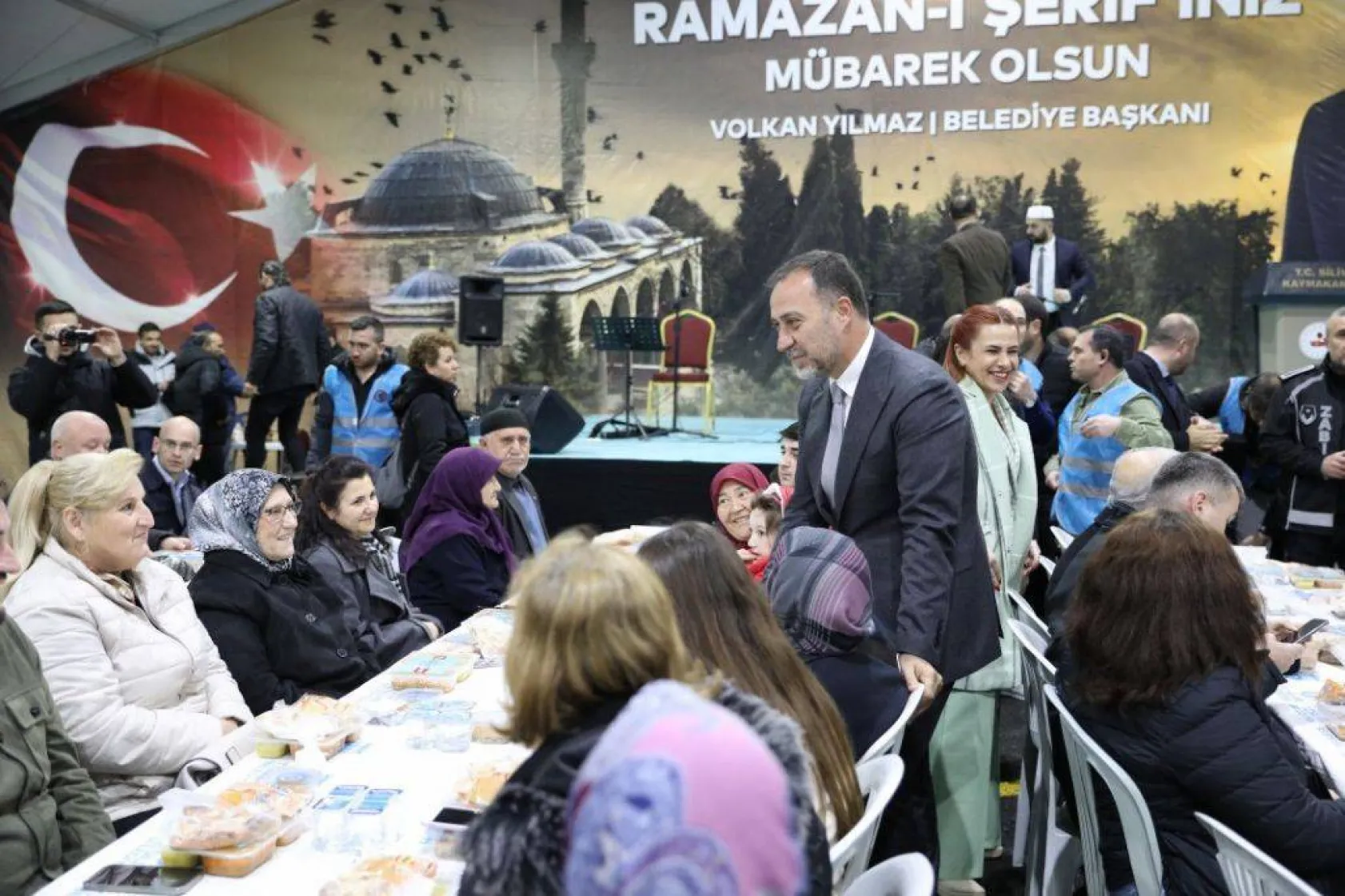 Ramazan çadırında şehit ve gaziler onuruna iftar düzenlendi