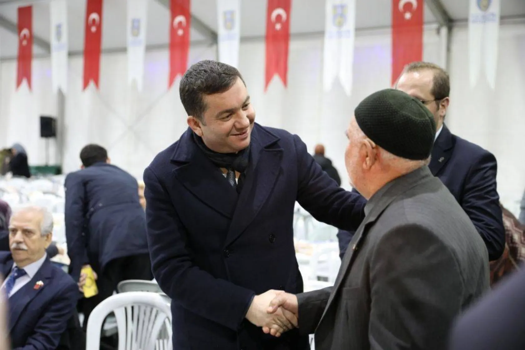 Ramazan çadırında şehit ve gaziler onuruna iftar düzenlendi