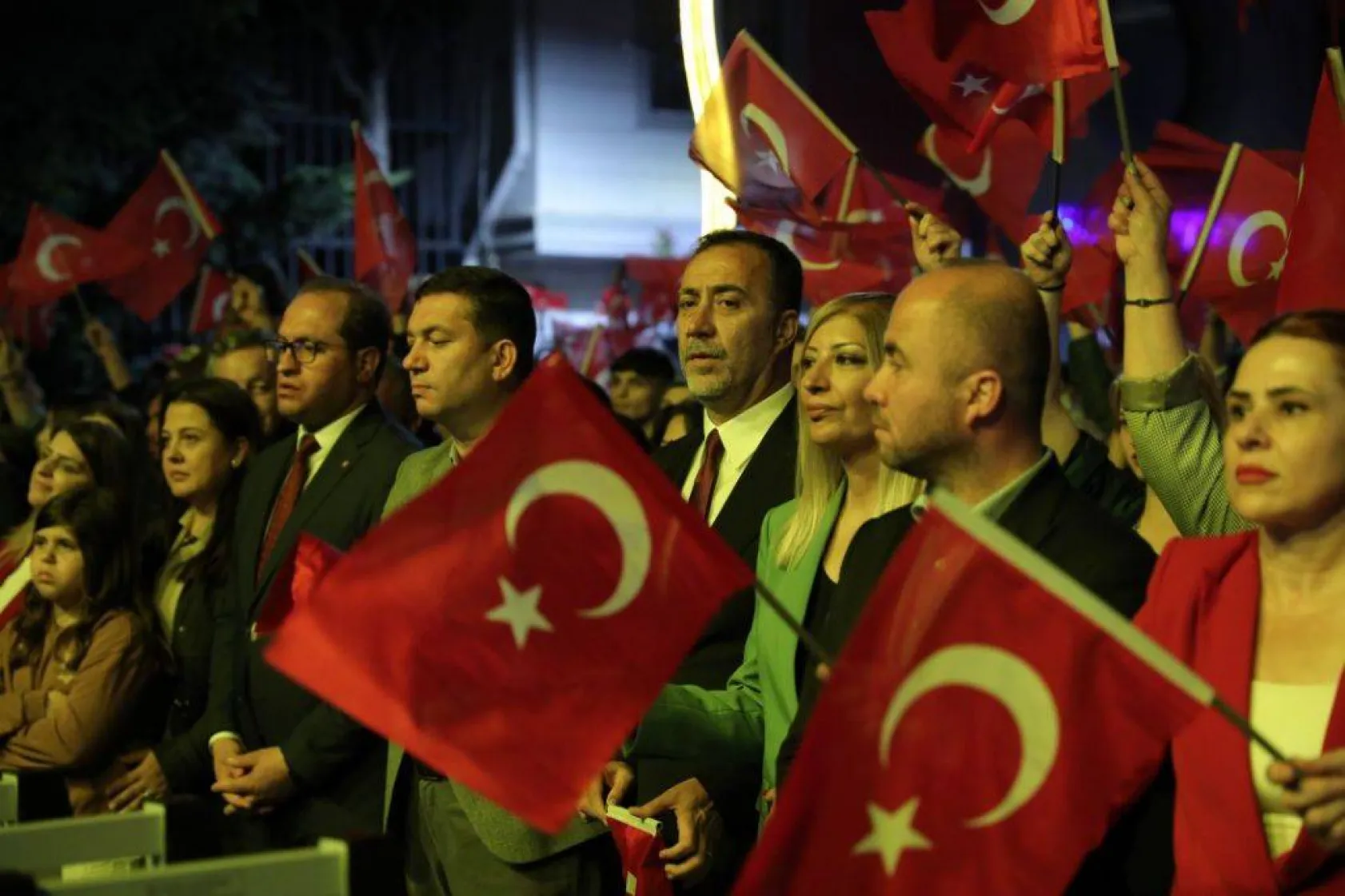 Silivri 19 Mayıs'ta kırmızı beyaza büründü