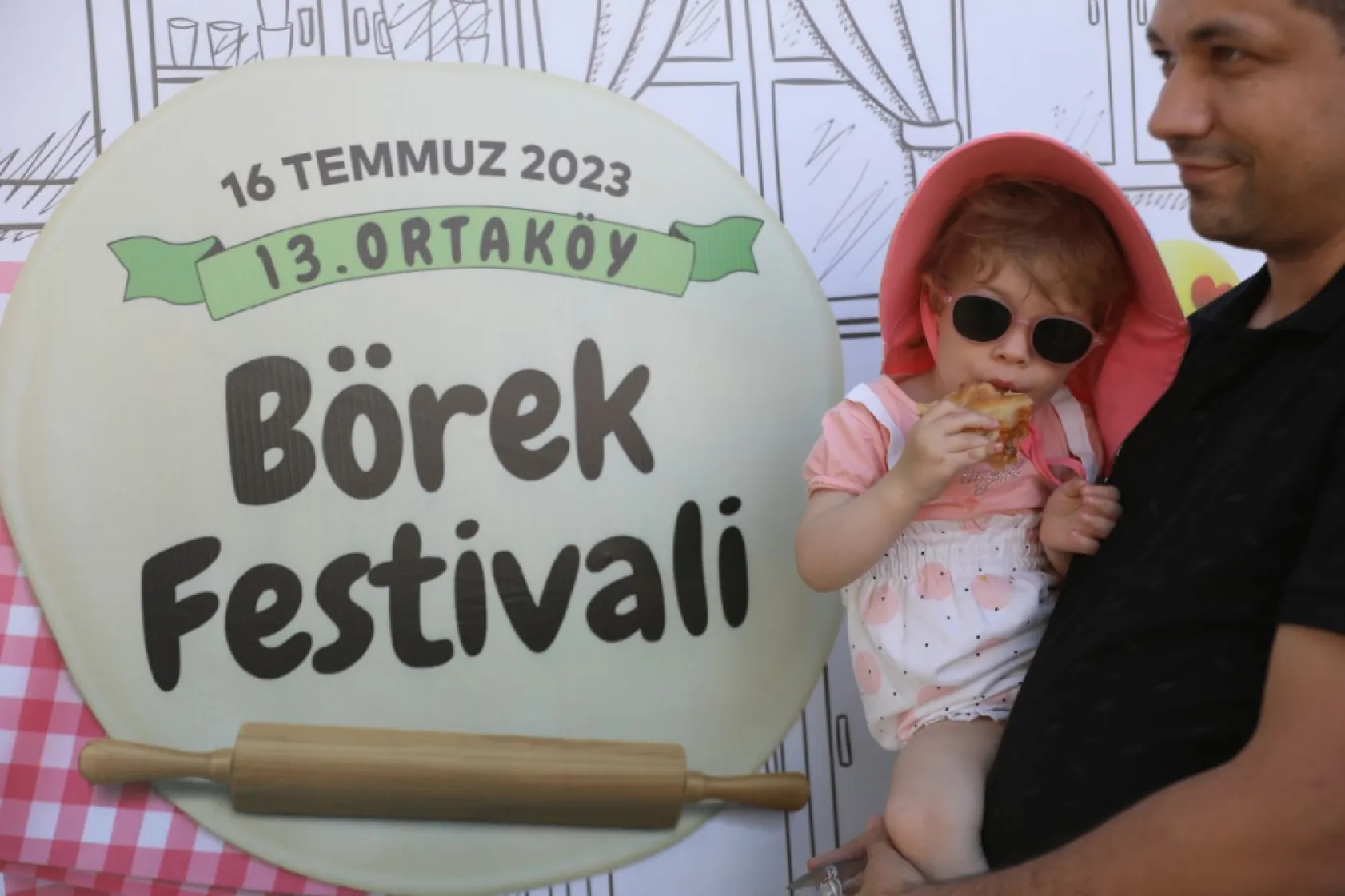 Silivri'de börek festivali coşkusu yaşandı