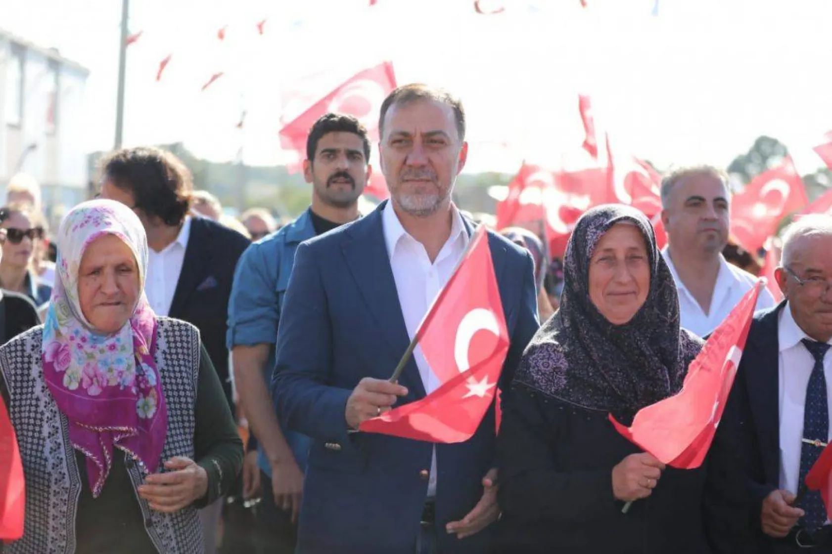 Sayalar'da hem biber hem hizmet şenliği