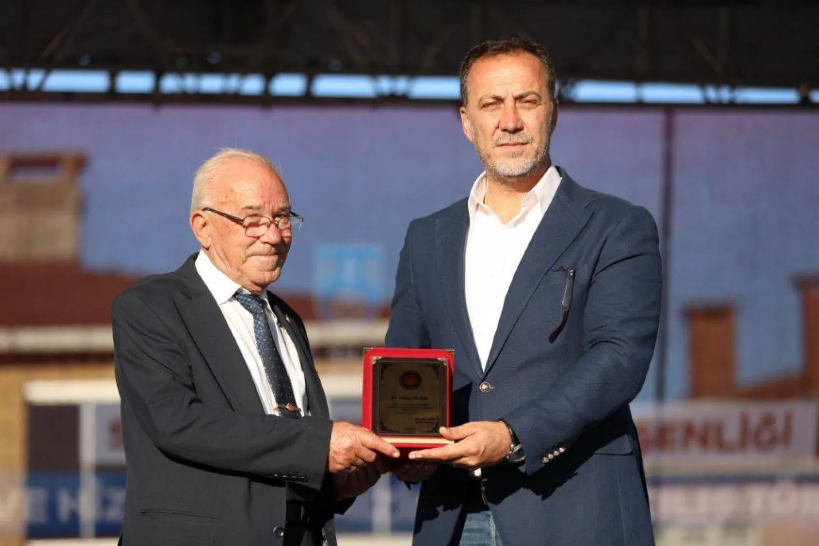 Sayalar'da hem biber hem hizmet şenliği