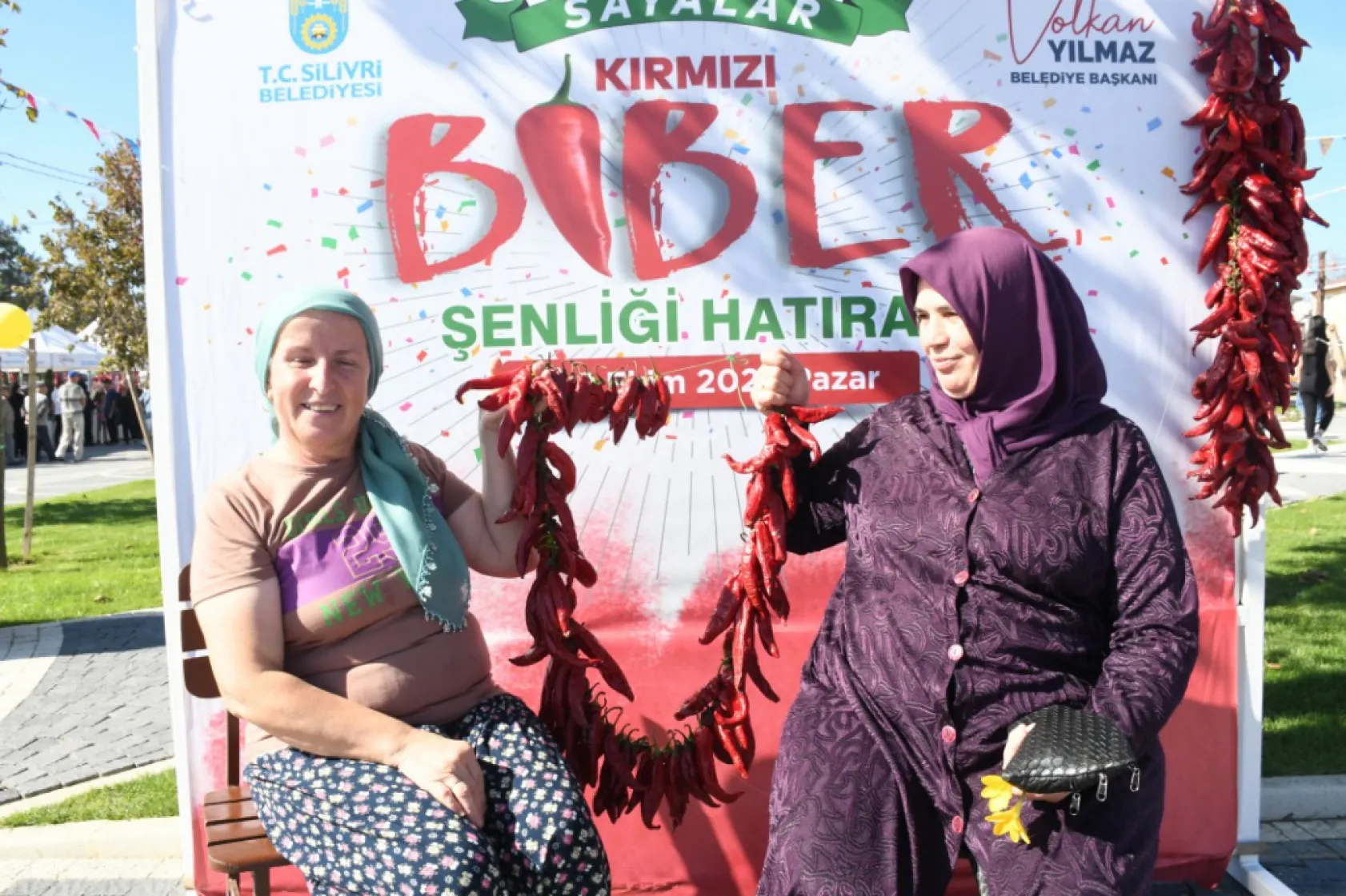 Sayalar'da hem biber hem hizmet şenliği
