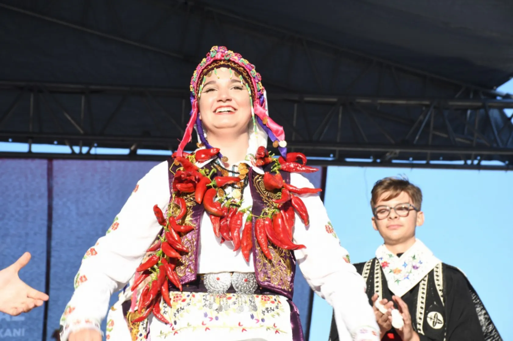 Sayalar'da hem biber hem hizmet şenliği