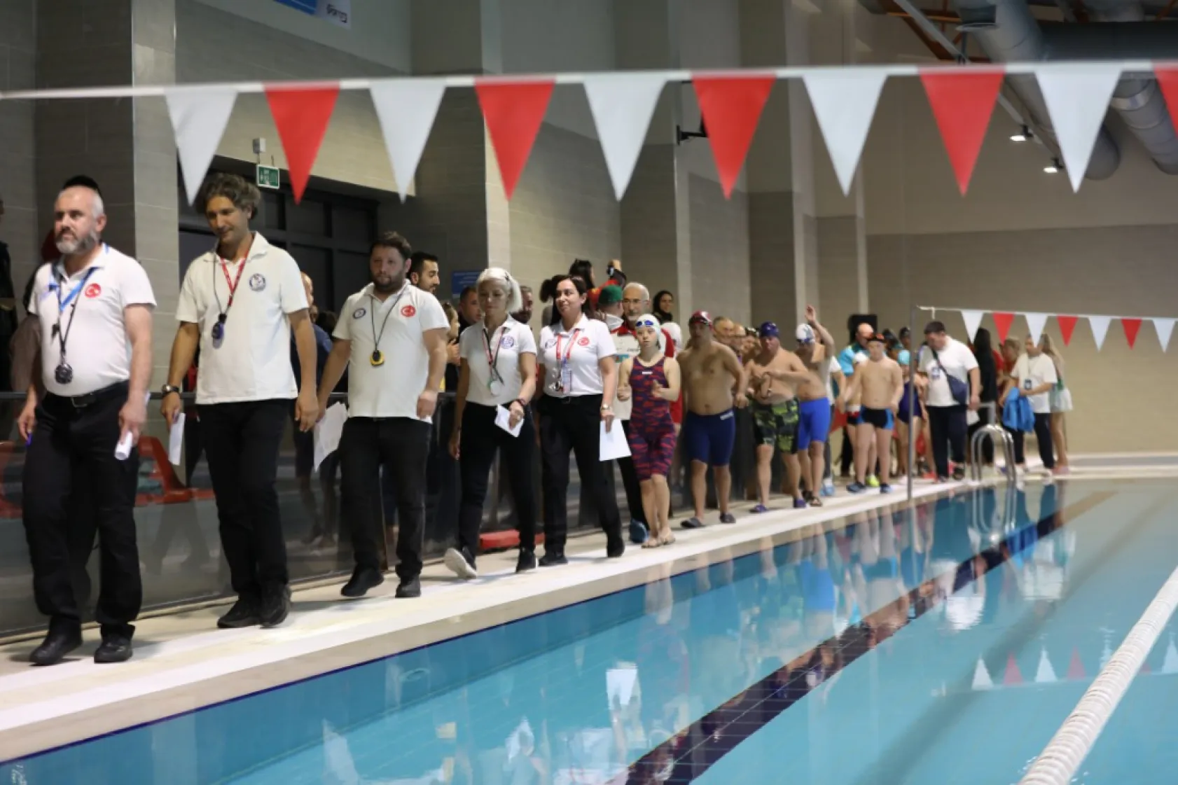 Türk dünyası özel sporcular şenliği başladı