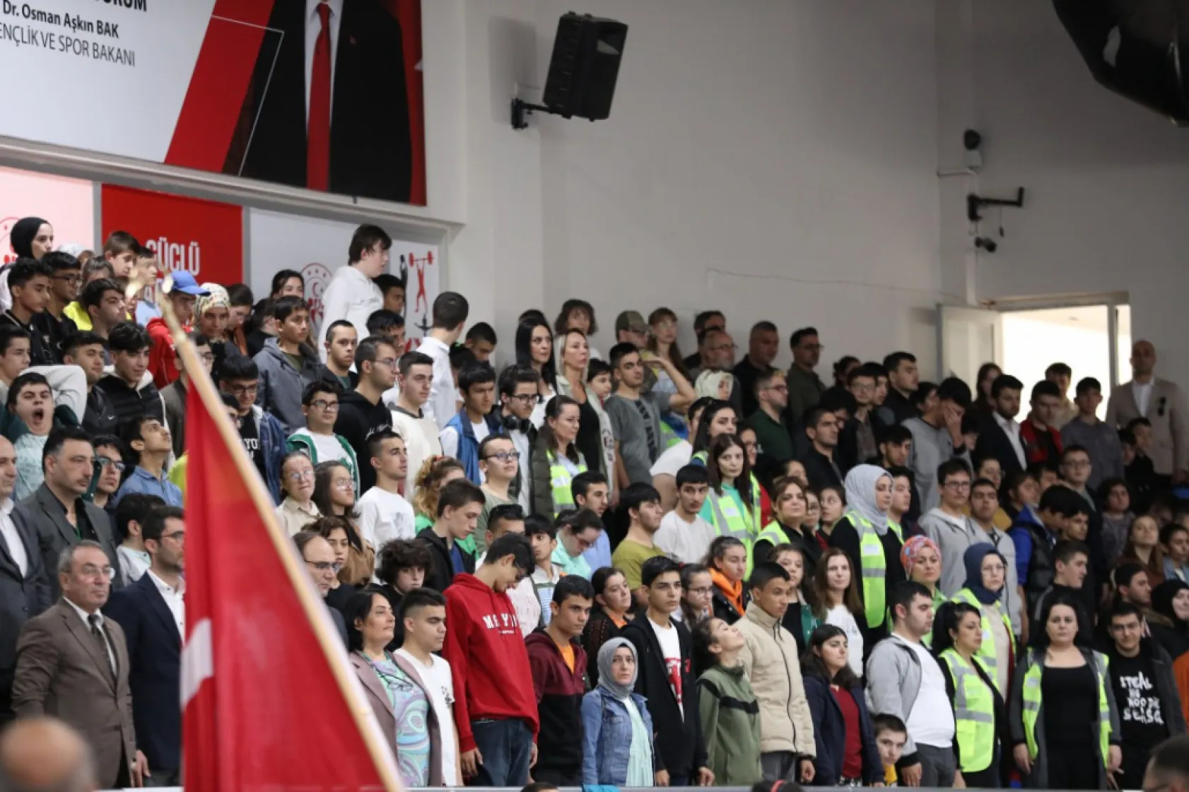 Türk dünyası özel sporcular şenliği başladı