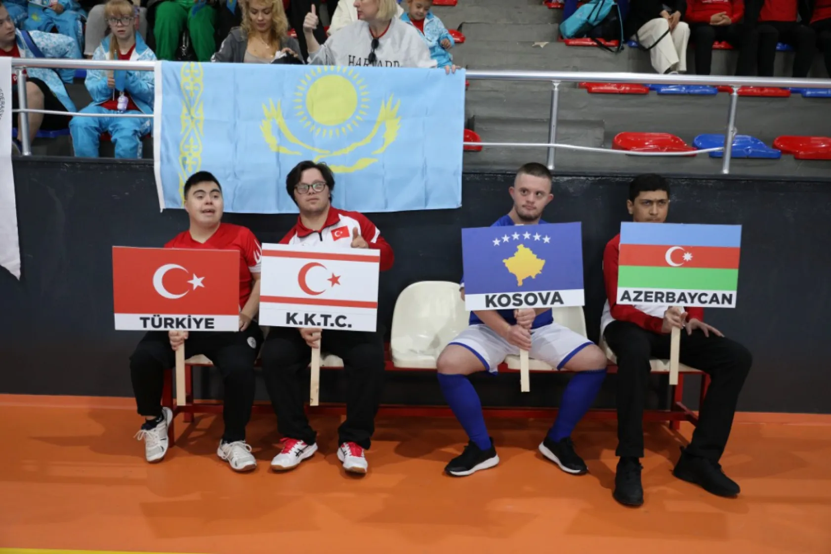 Türk dünyası özel sporcular şenliği başladı