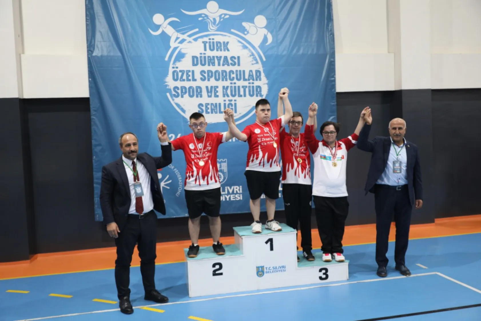 Türk dünyası özel sporcular şenliği başladı