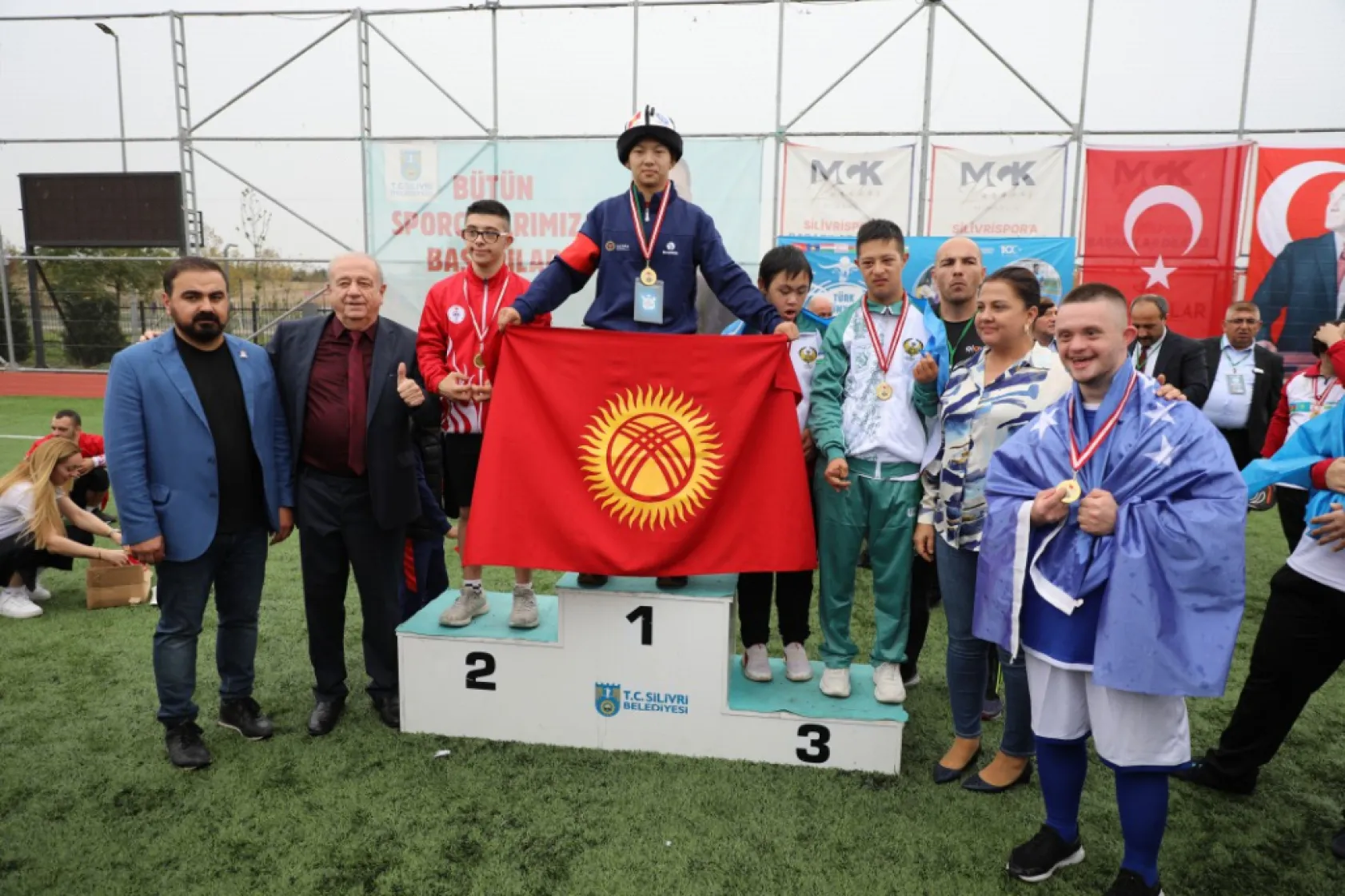 Türk dünyası özel sporcular şenliği başladı