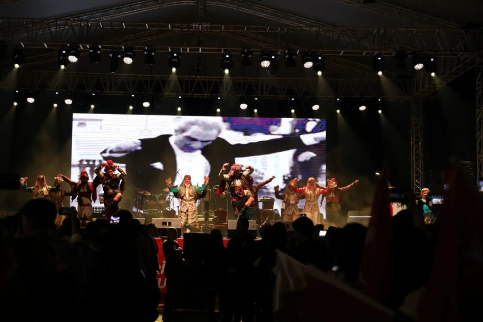 Cumhuriyet kutlamalarının coşkusu Silivri'den yankılandı