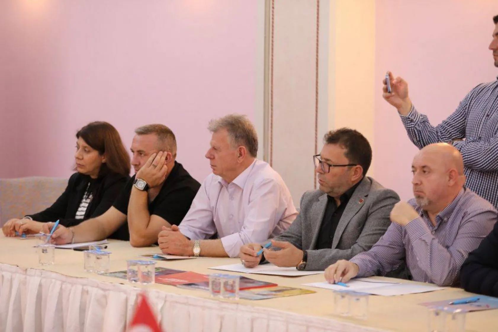 Başkan Yılmaz muhtarlar ile Ankara mesaisi yaptı