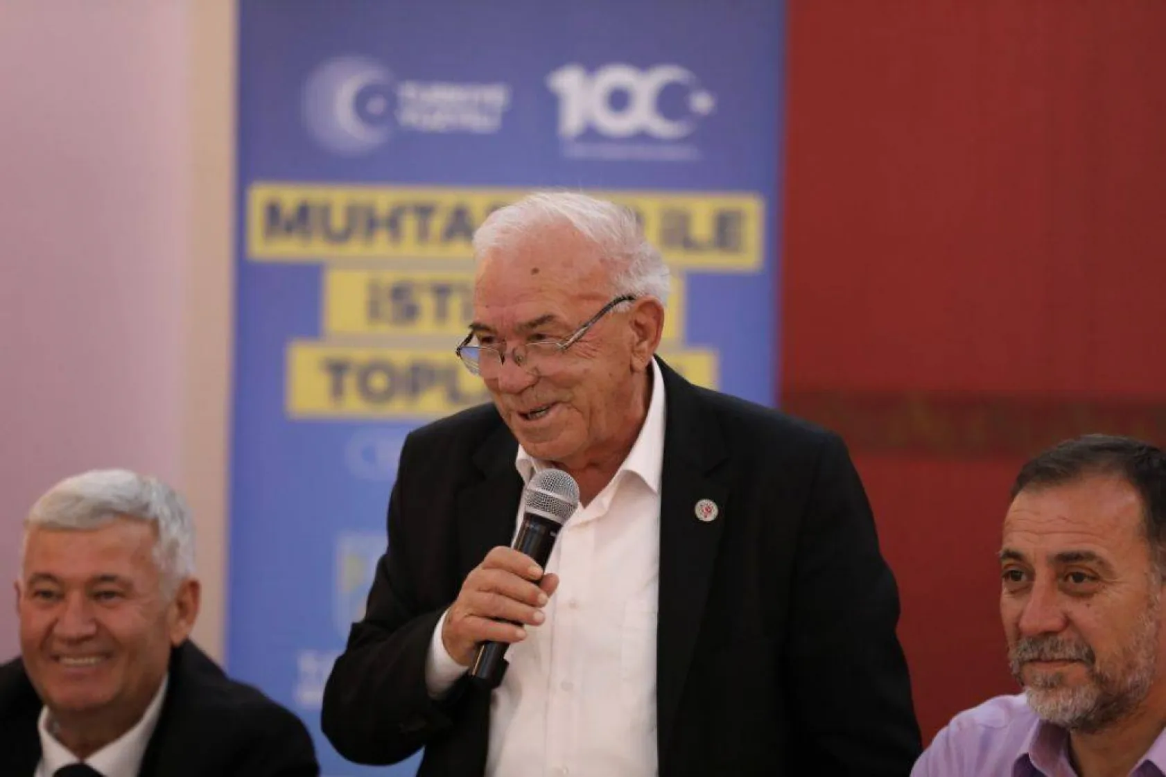 Başkan Yılmaz muhtarlar ile Ankara mesaisi yaptı