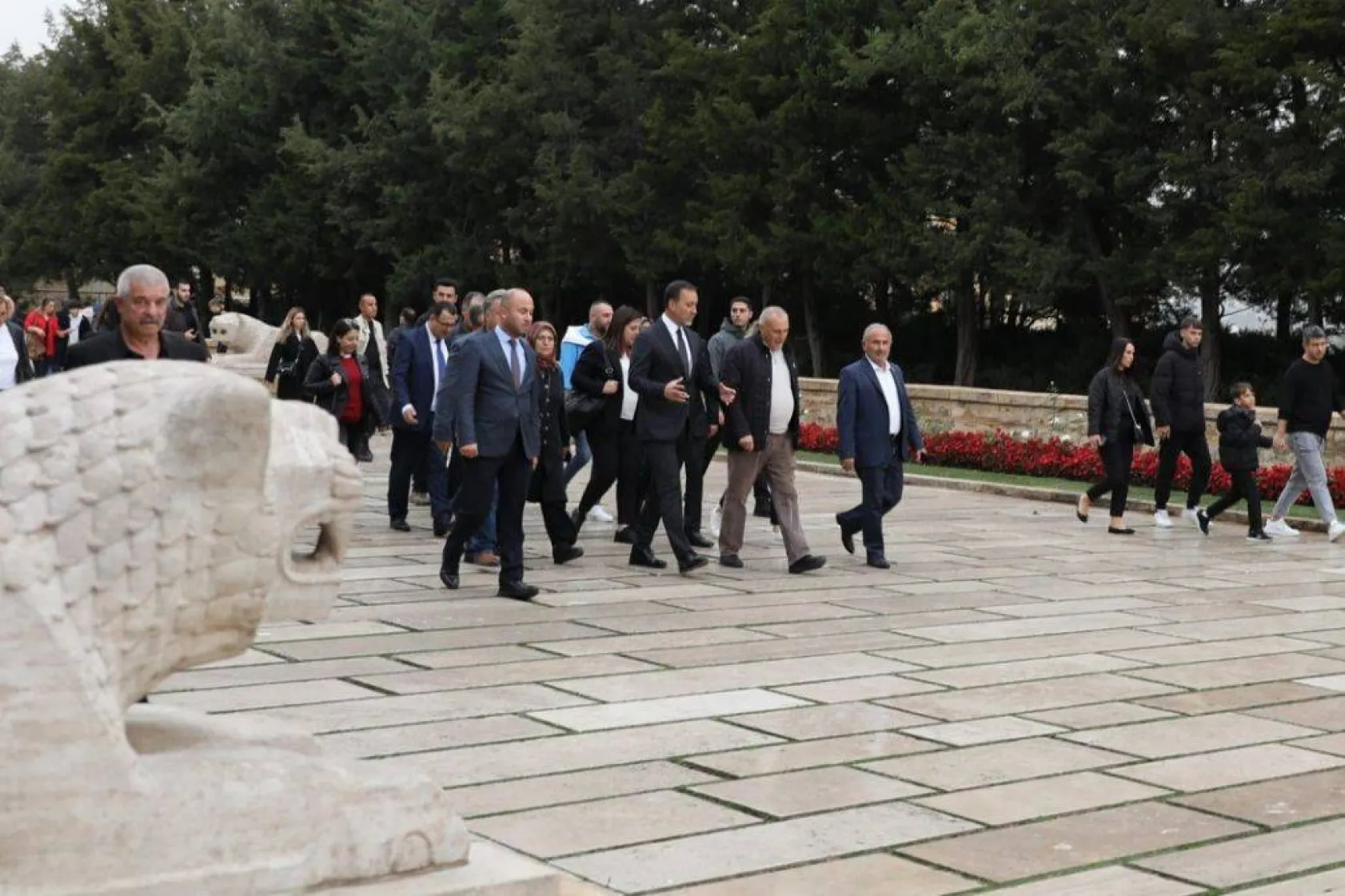 Başkan Yılmaz muhtarlar ile Ankara mesaisi yaptı