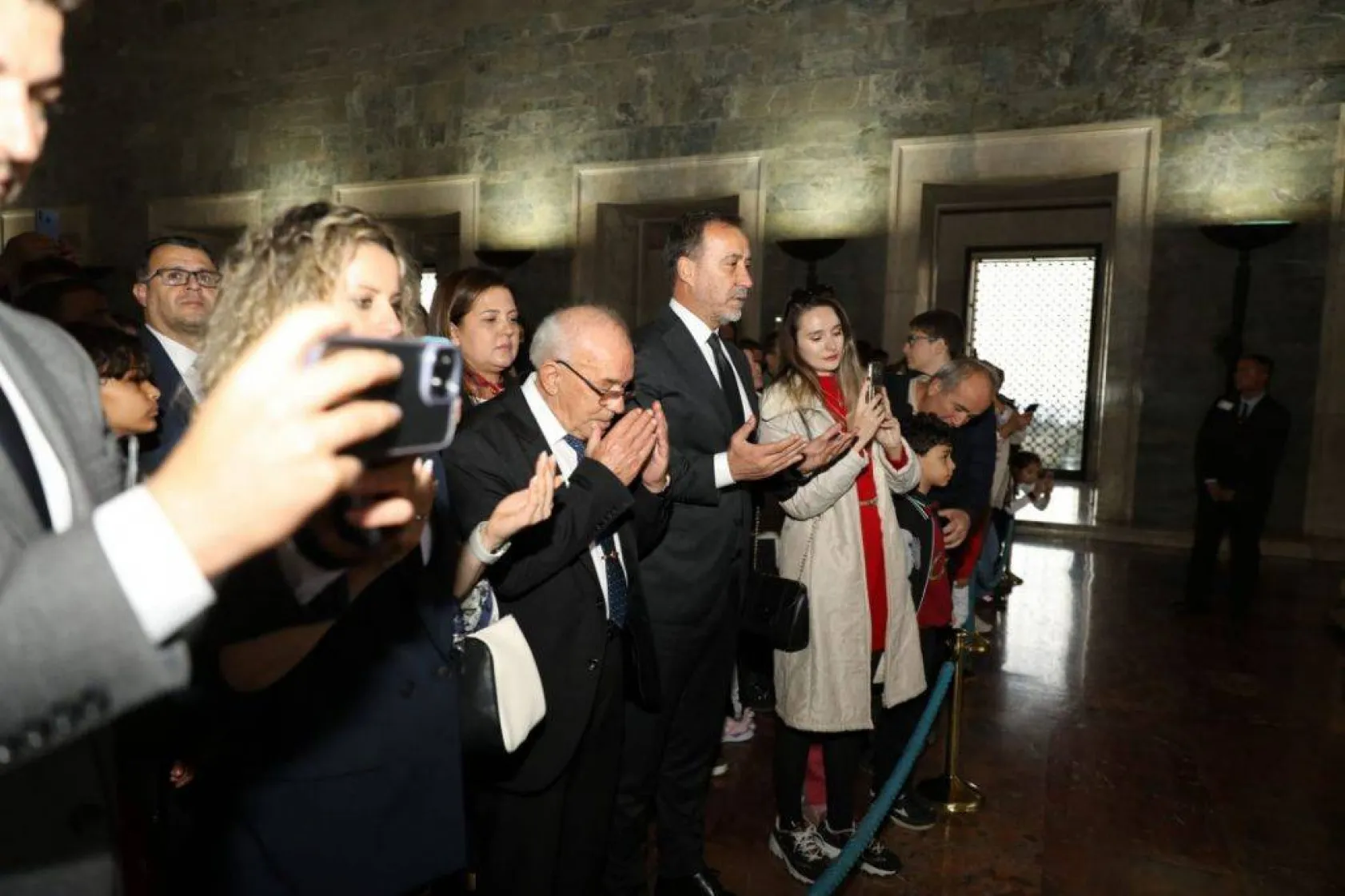 Başkan Yılmaz muhtarlar ile Ankara mesaisi yaptı