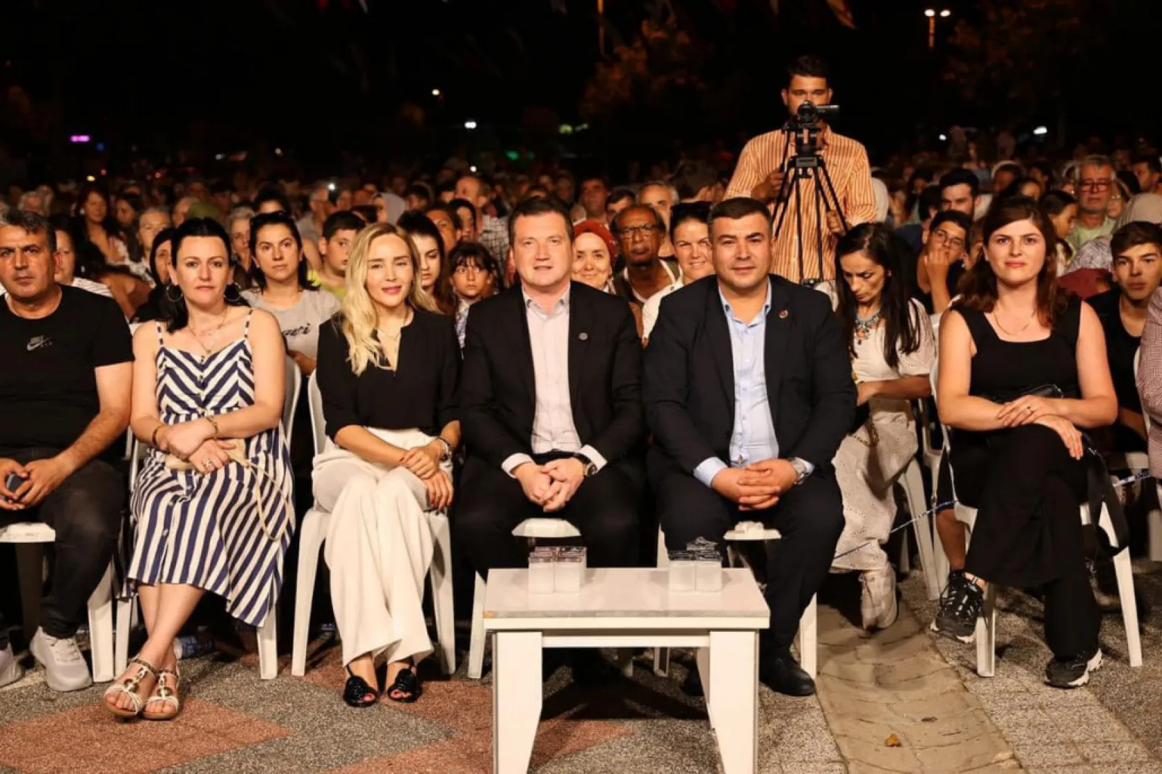 Gümüşyaka'da 'Yaza Merhaba' Konseri Coşkusu