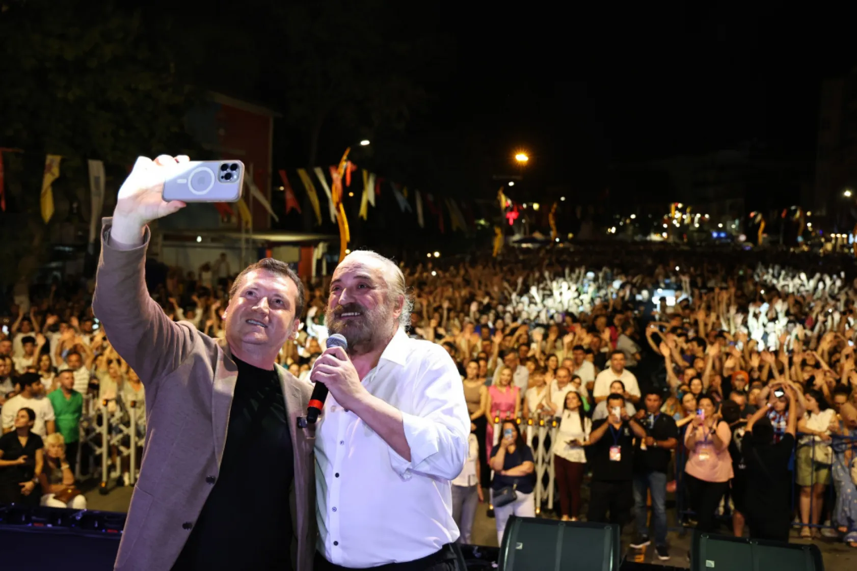 Silivri Yoğurt Festivali'ne Volkan Konak ile Muhteşem Final