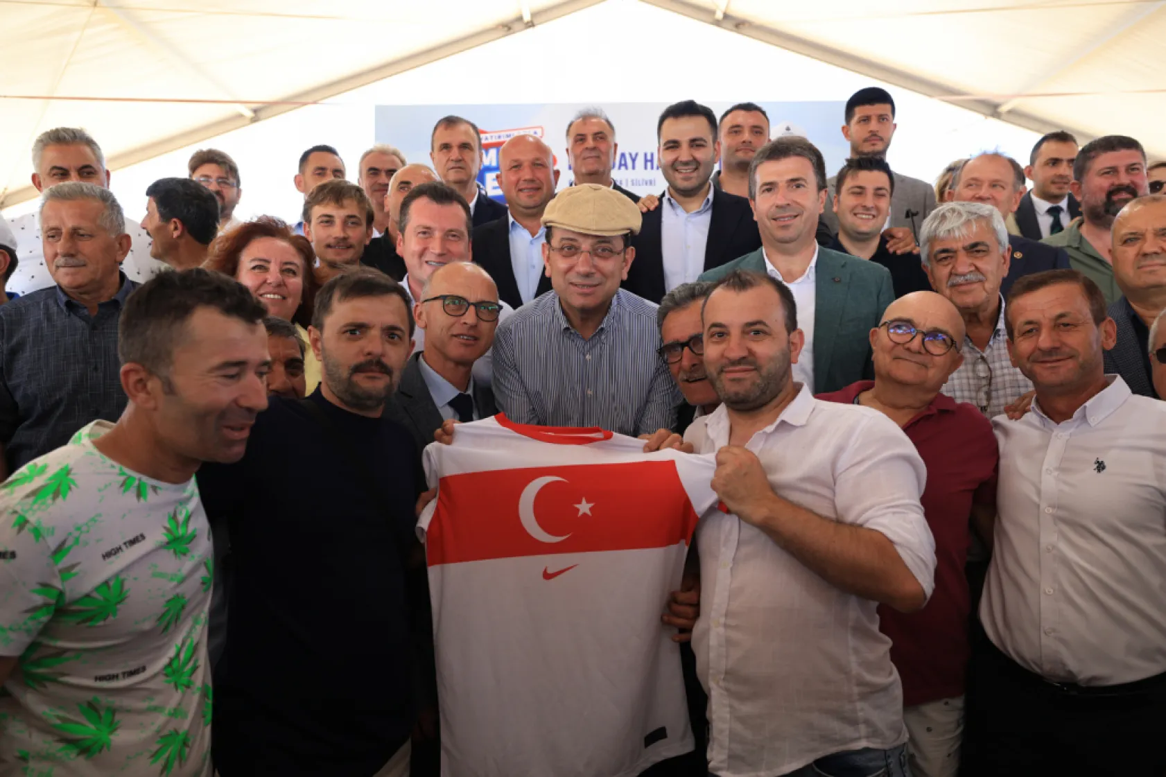 Deneme tohumlarının ilk hasadı yapıldı