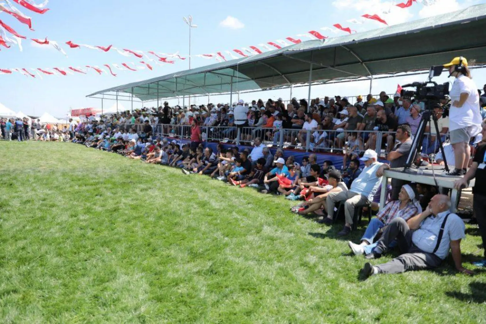 Başpehlivanlar Silivri er meydanını titretti