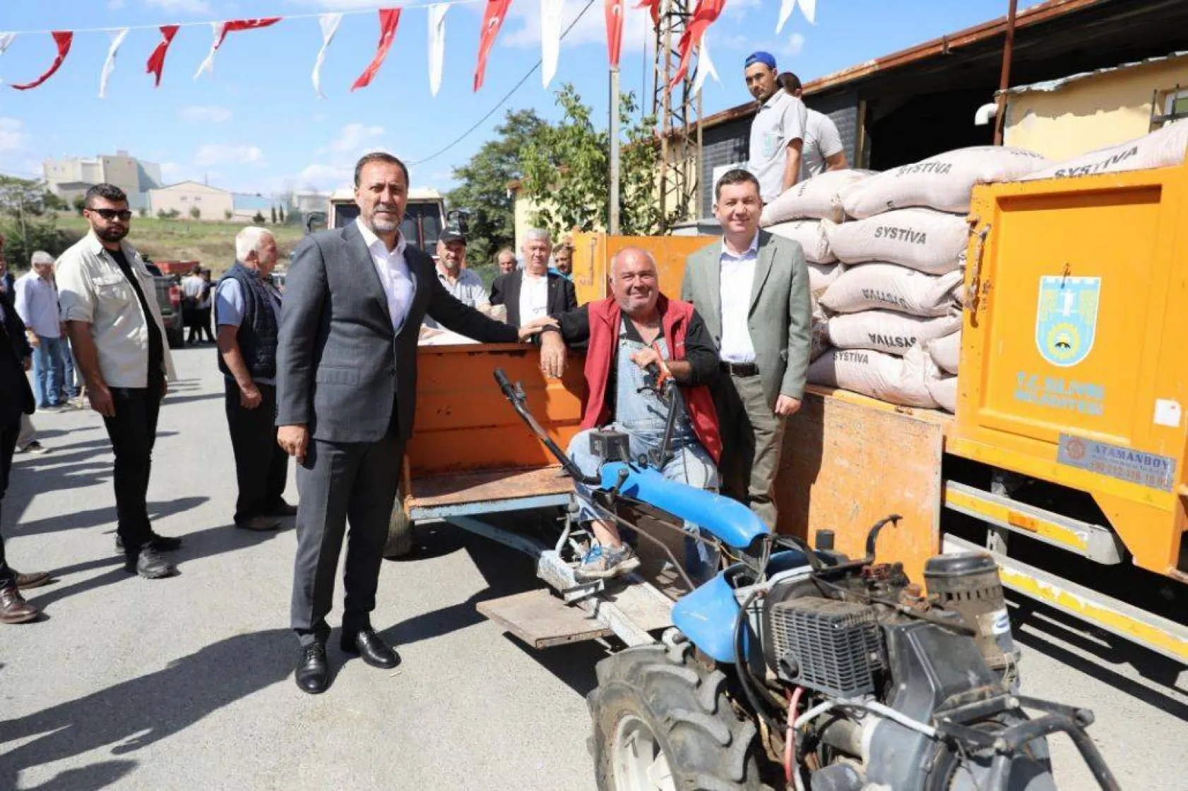 Bekirli, Kurfallı ve Fener'de tohumluk arpa coşkusu