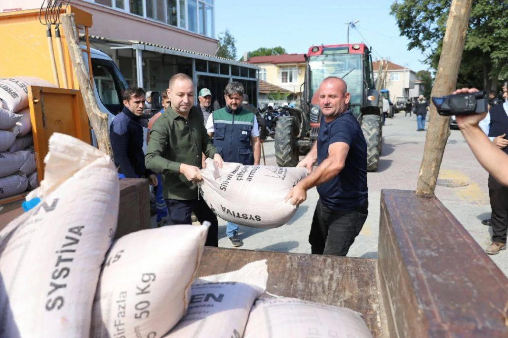 Bekirli, Kurfallı ve Fener'de tohumluk arpa coşkusu