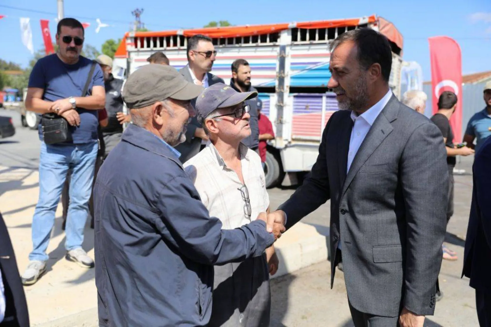 Bekirli, Kurfallı ve Fener'de tohumluk arpa coşkusu
