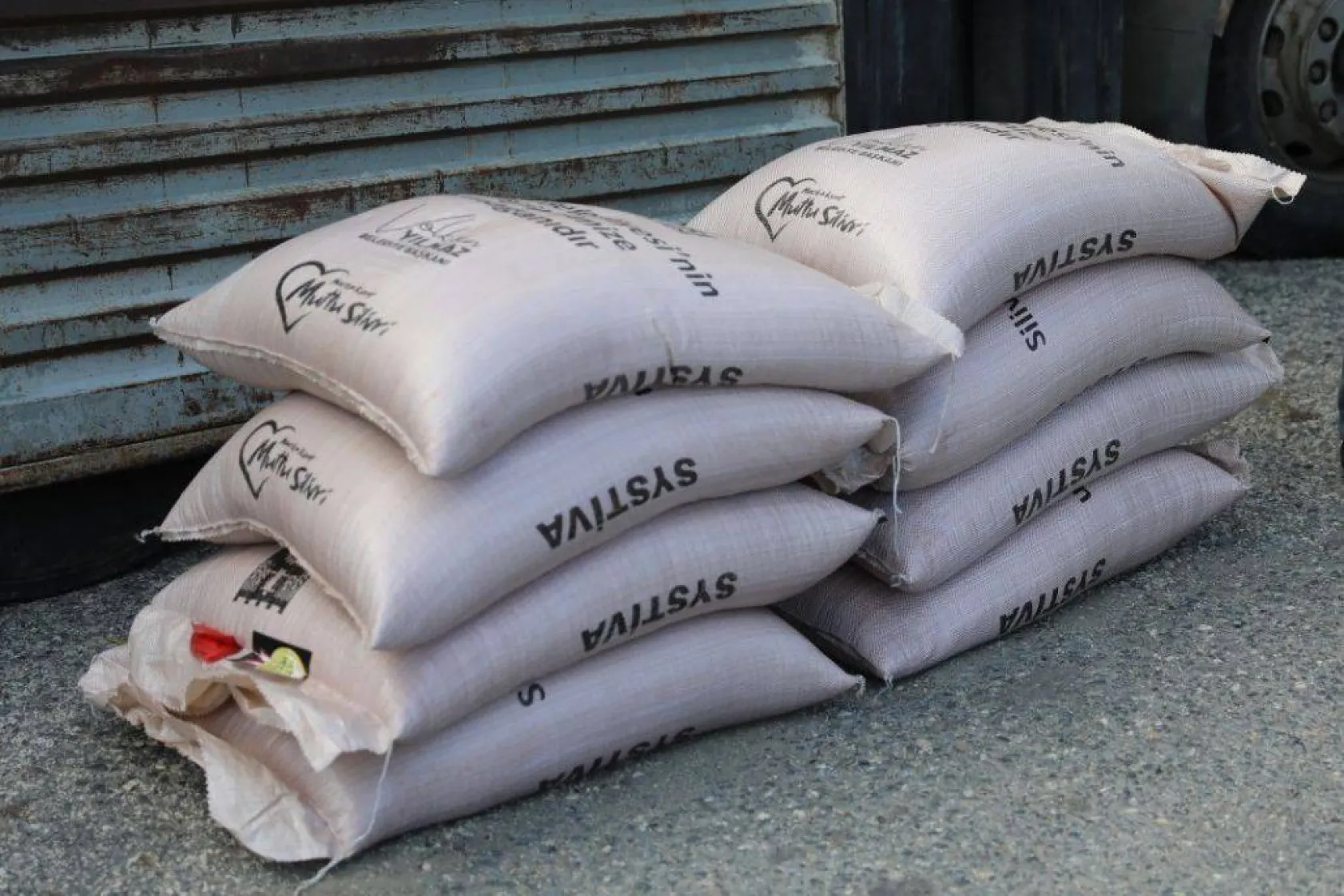 Selimpaşalı Çiftçilere Tohumluk Arpa Desteği