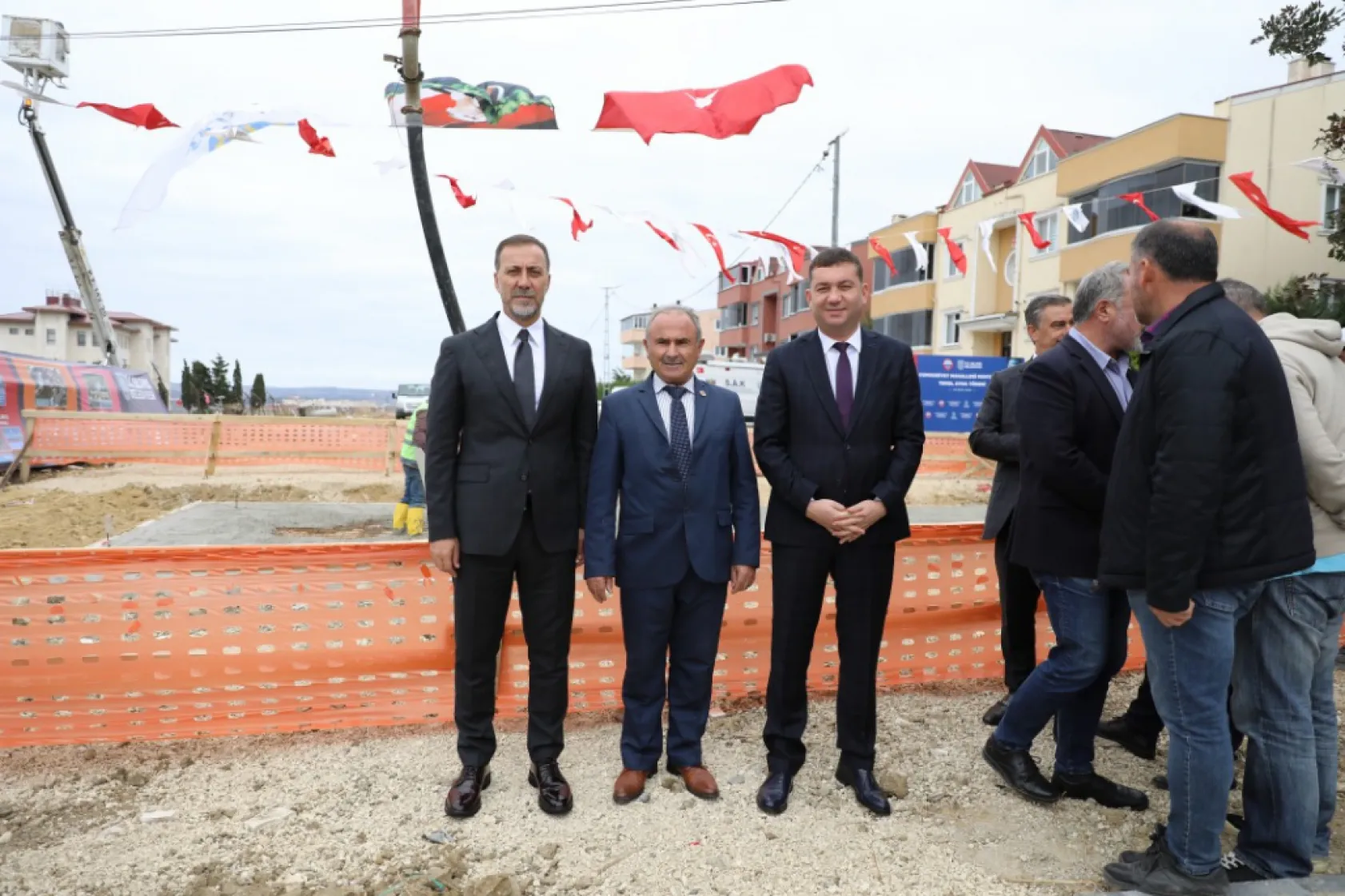 Cumhuriyet mahallesi muhtarlık binasının temeli atıldı