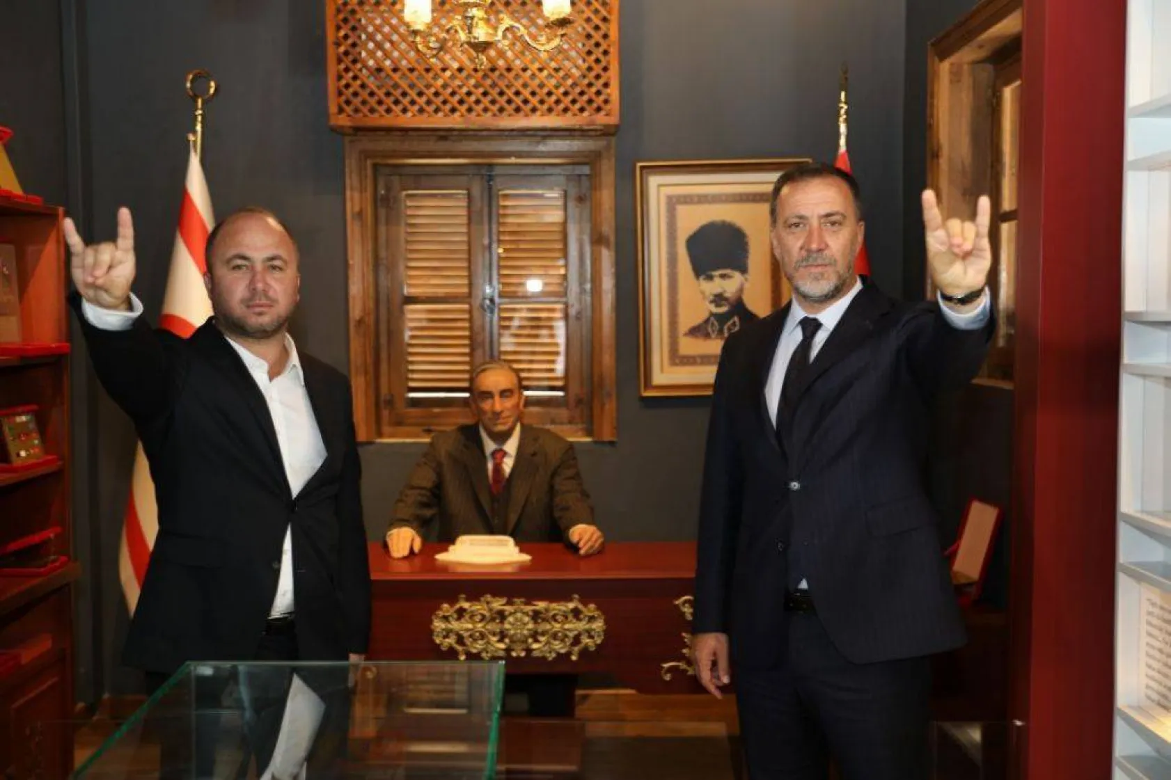 Silivri heyeti KKTC'ye çıkarma yaptı