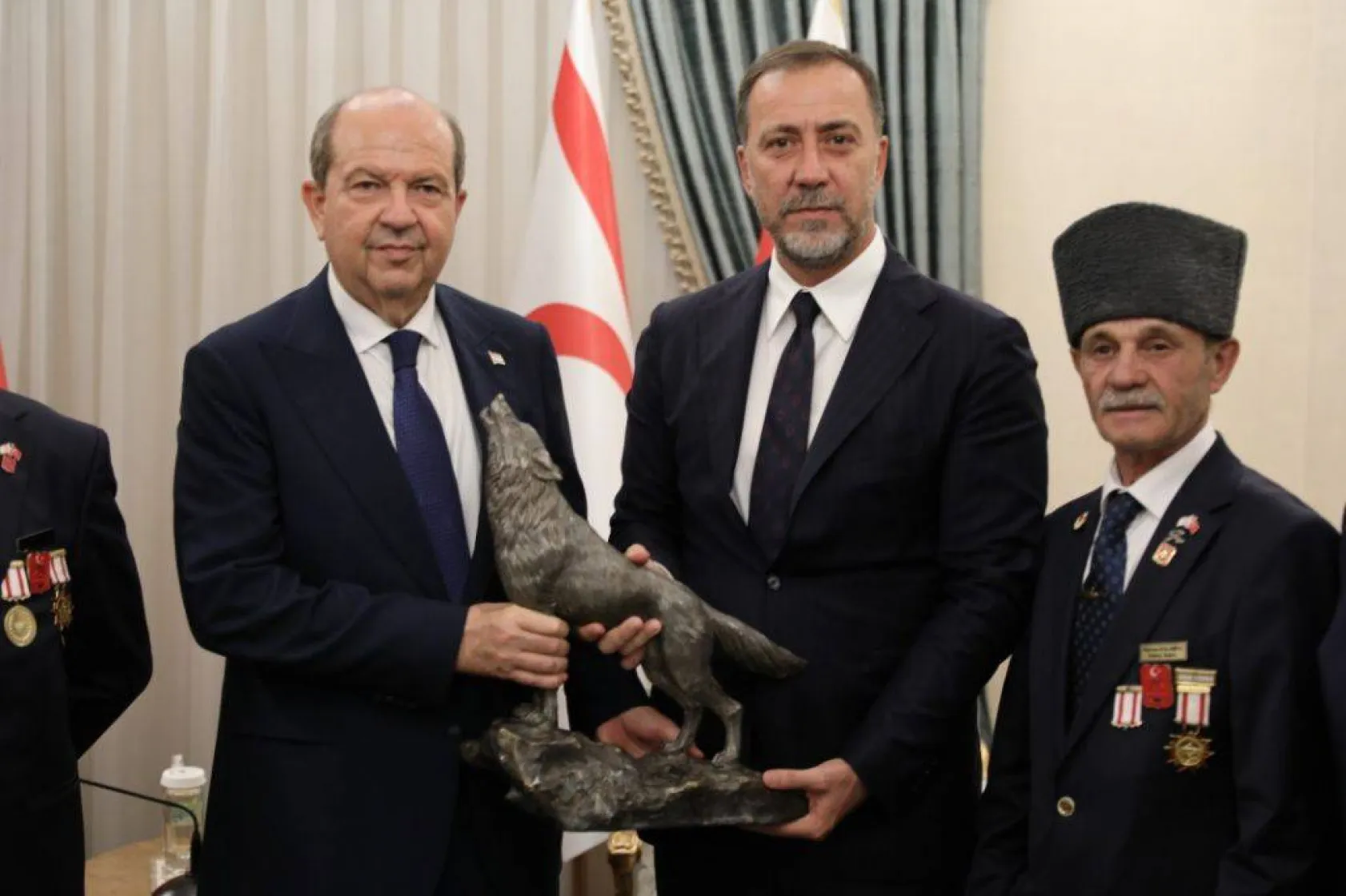 Silivri heyeti KKTC'ye çıkarma yaptı