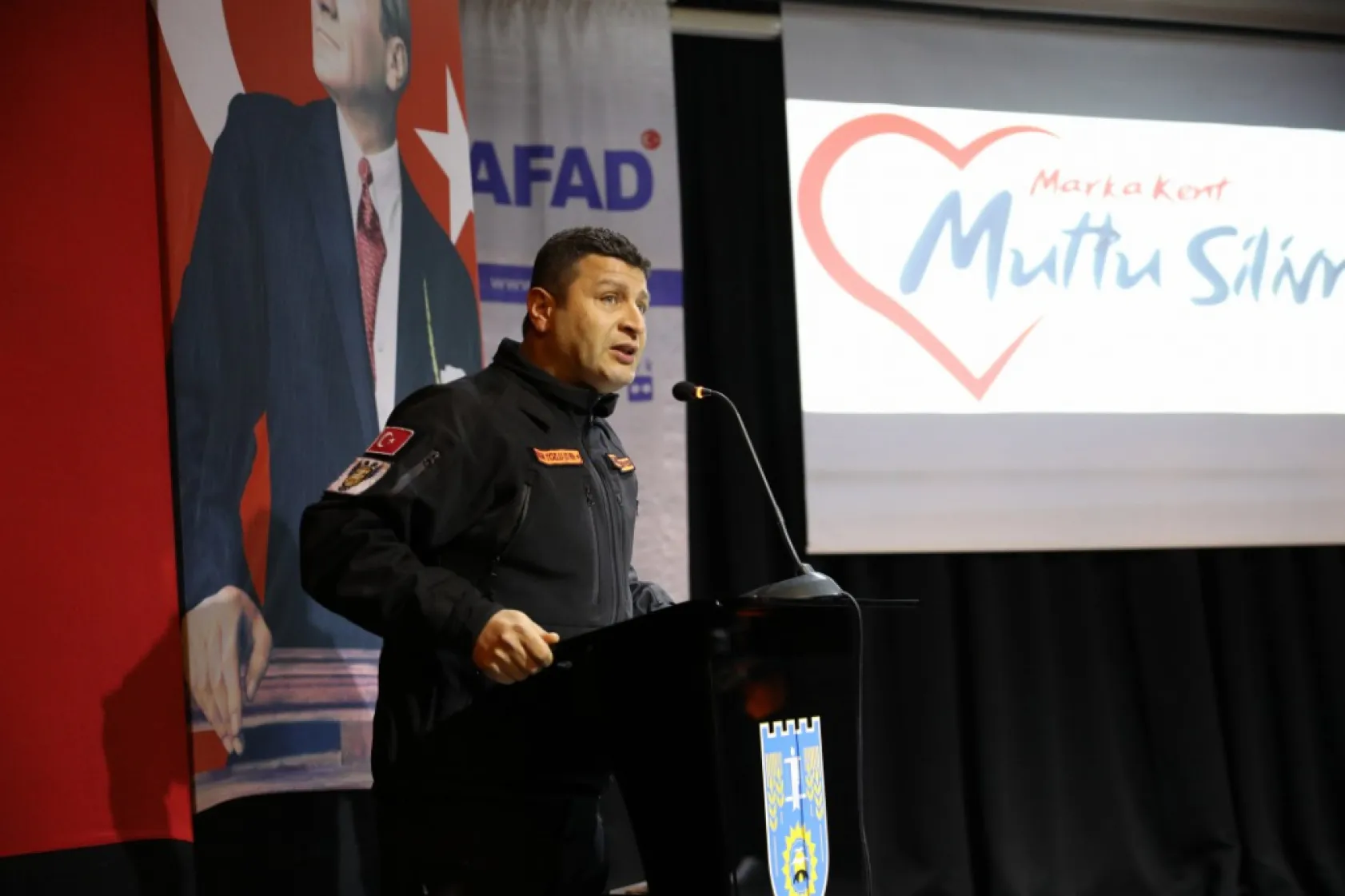 Başkan Yılmaz: 'Afetle mücadele konusunda kararlı bir çalışma yürütüyoruz'