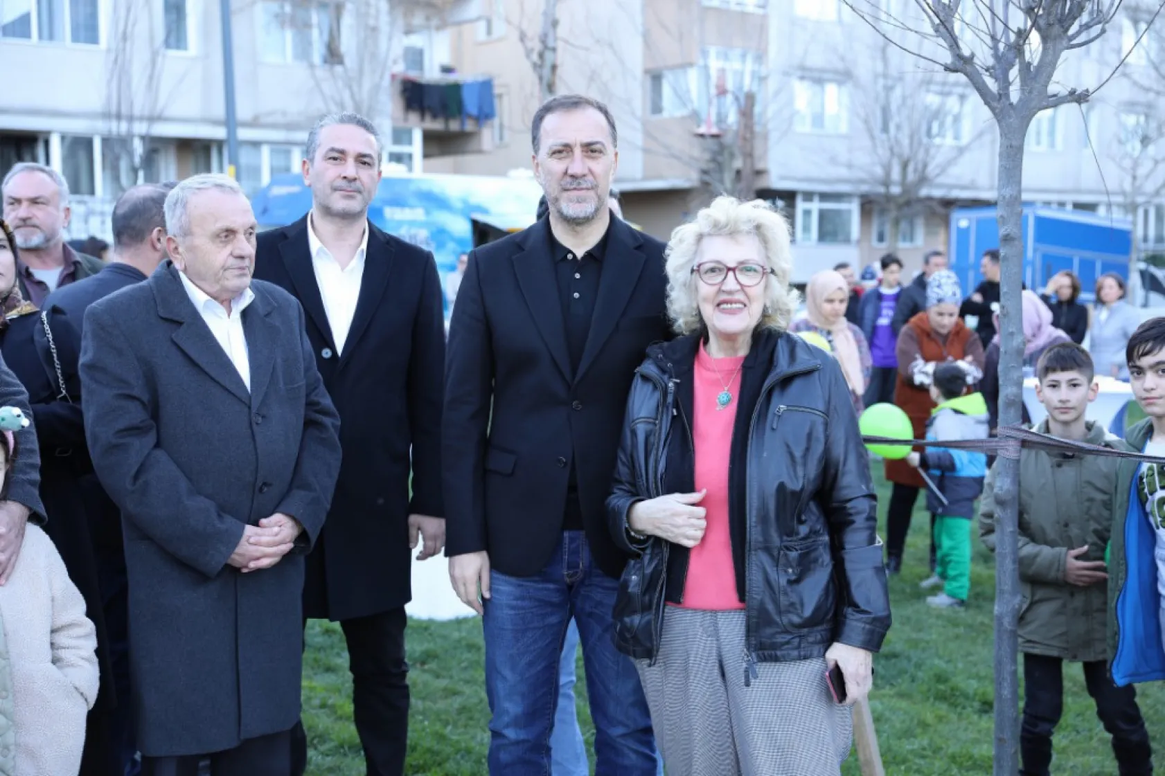 Kaptan Üstündağ park ve spor alanı hizmete açıldı