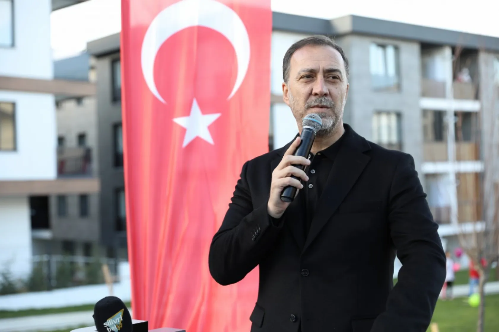 Kaptan Üstündağ park ve spor alanı hizmete açıldı